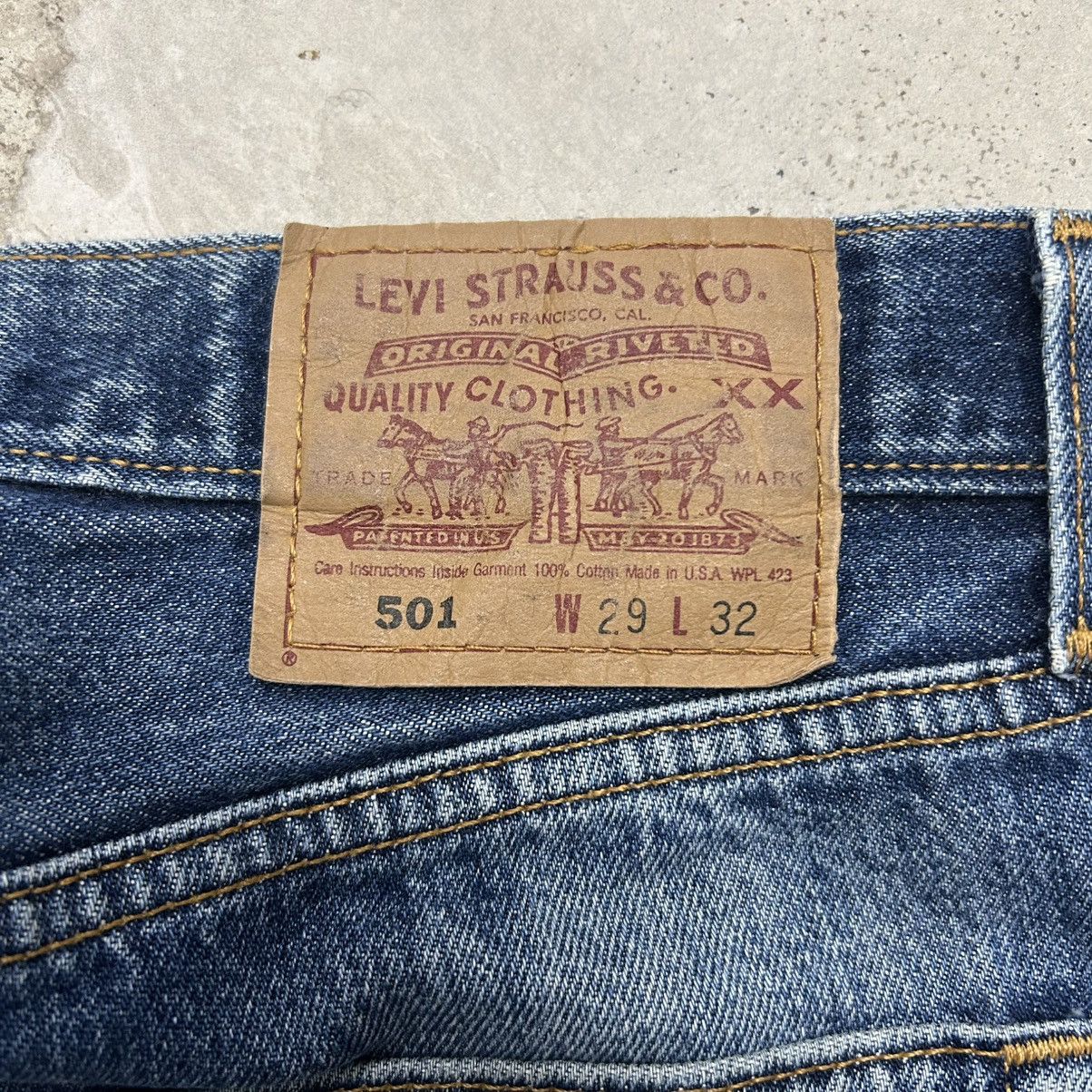 Levi's Vintage Levis 501 Distressed Faded Straight Leg Size US 28 / EU 44 - 14 Thumbnail