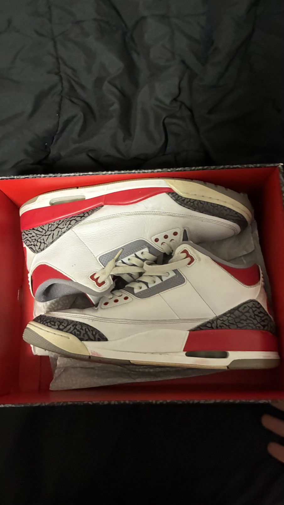 Jordan Brand Jordan 3 fire red Size US 13 / EU 46 - 1 Thumbnail