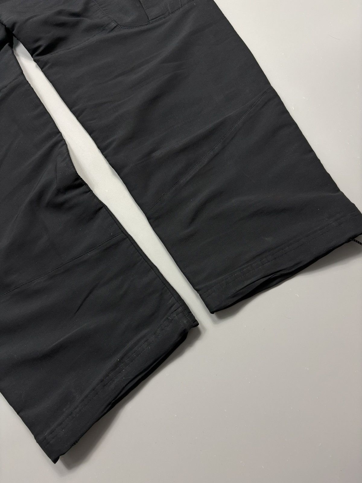 Nike NIKE NYLON BIG LOGO MEN’S PANTS STREETWEAR STYLE Size US 32 / EU 48 - 11 Thumbnail