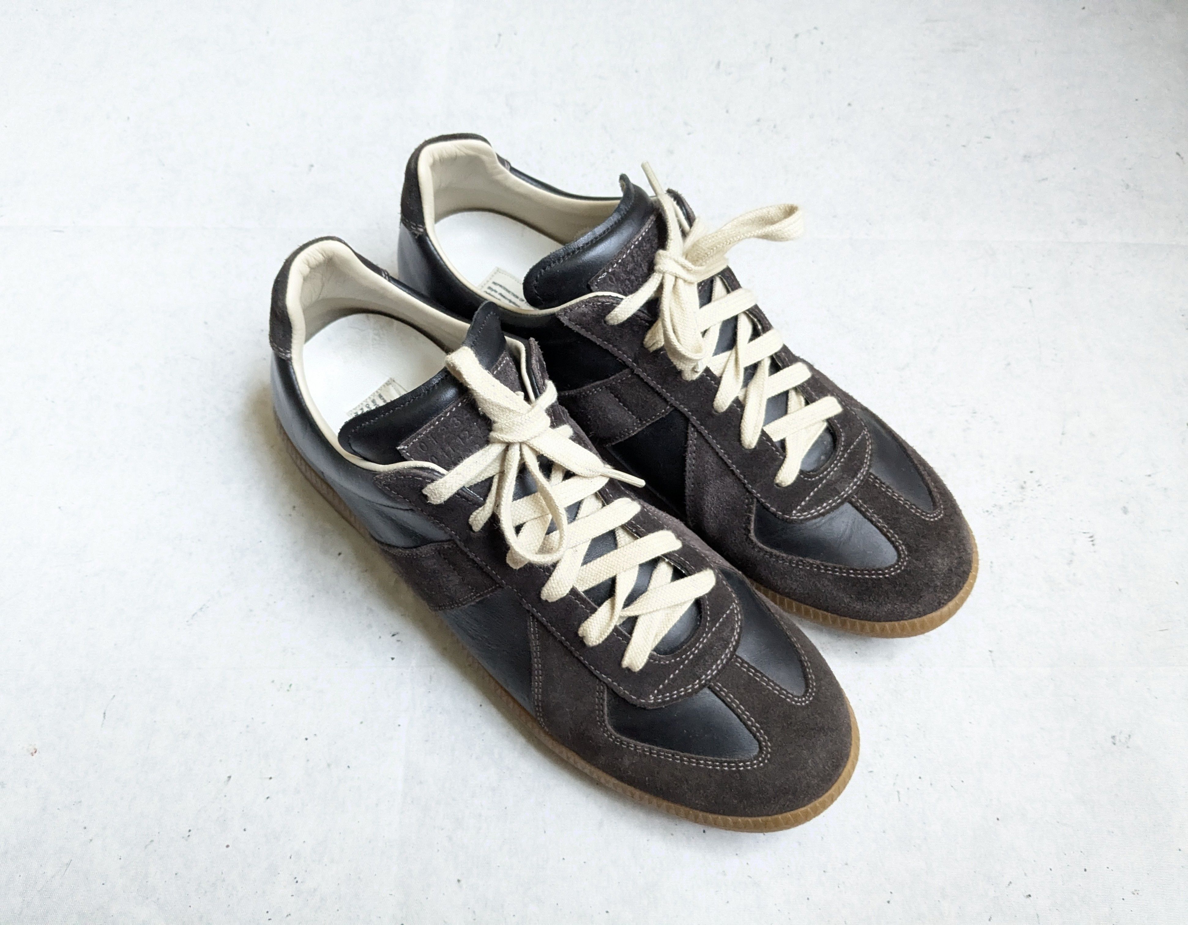Maison Margiela Maison Margiela Replica GAT Black 9 42 Gum Low Tops Size US 9 / EU 42 - 4 Thumbnail