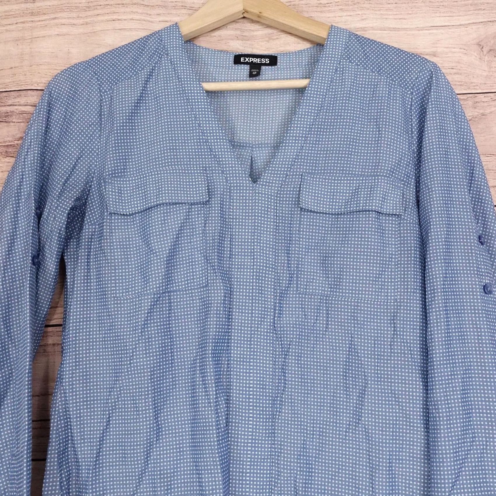 Express Express Blouse Womens XS Blue Polka Dot V-Neck Roll Tab Sleeve Lightweight Top Size XS / US 0-2 / IT 36-38 - 2 Thumbnail