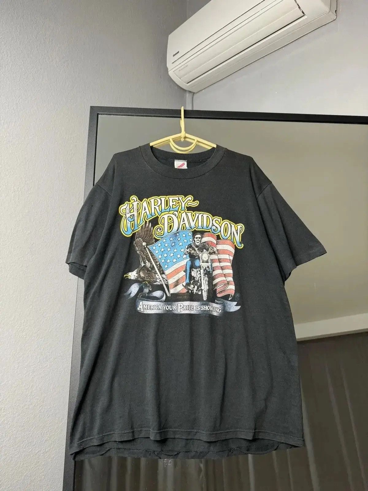 Harley Davidson SALE💣💣 😱VINTAGE 1984 FADED HARLEY LIGHTNING LOGO TEE SHIRT Size US M / EU 48-50 / 2 - 1 Thumbnail