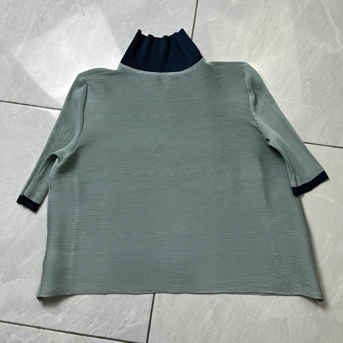 Issey Miyake pleatsme by issey miyake boxyfit Size ONE SIZE - 4 Thumbnail