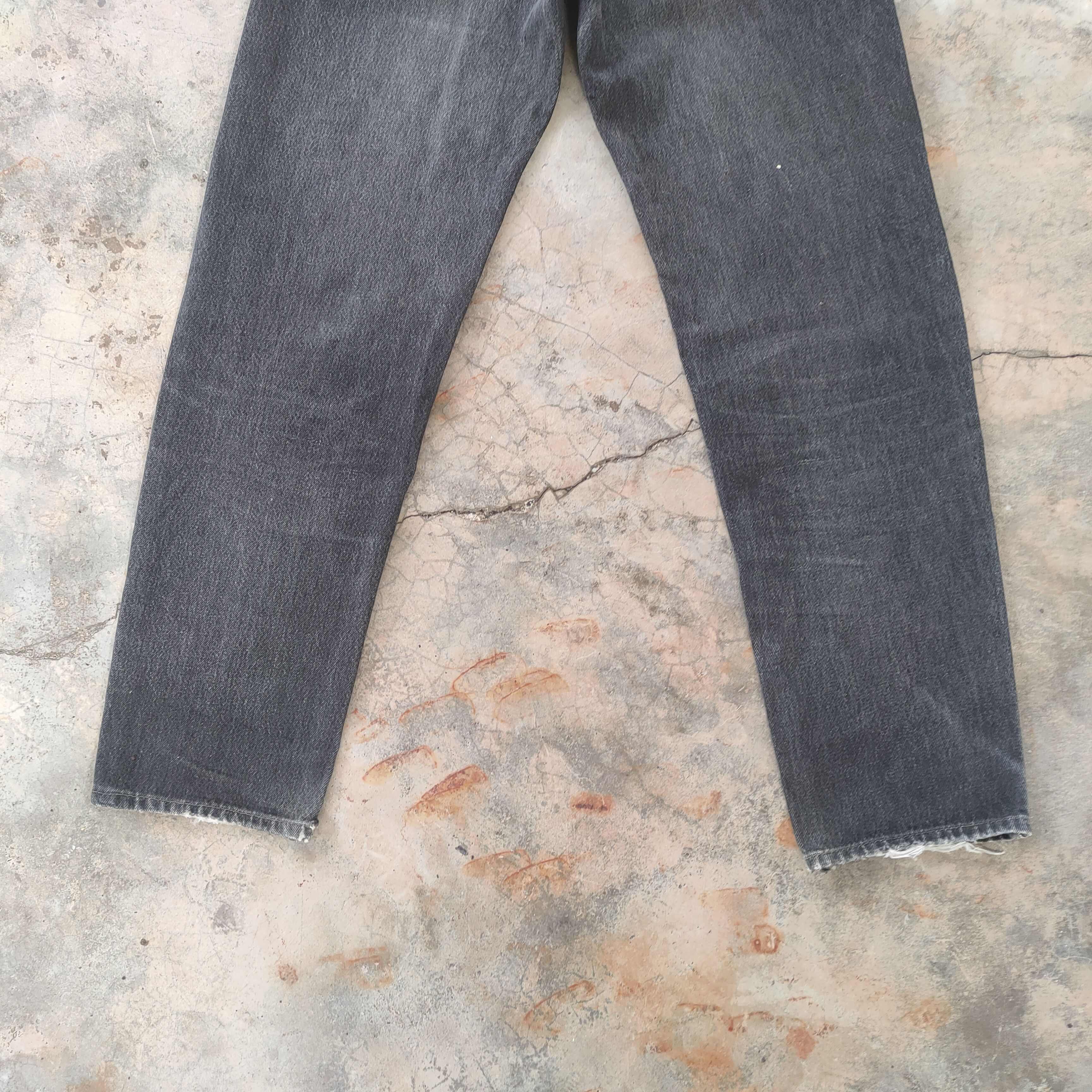 Levi's Vintage Clothing W30 VINTAGE 89' LEVI'S 626 RIPPED FADED BLACK JEANS DENIM Size US 30 / EU 46 - 10 Thumbnail
