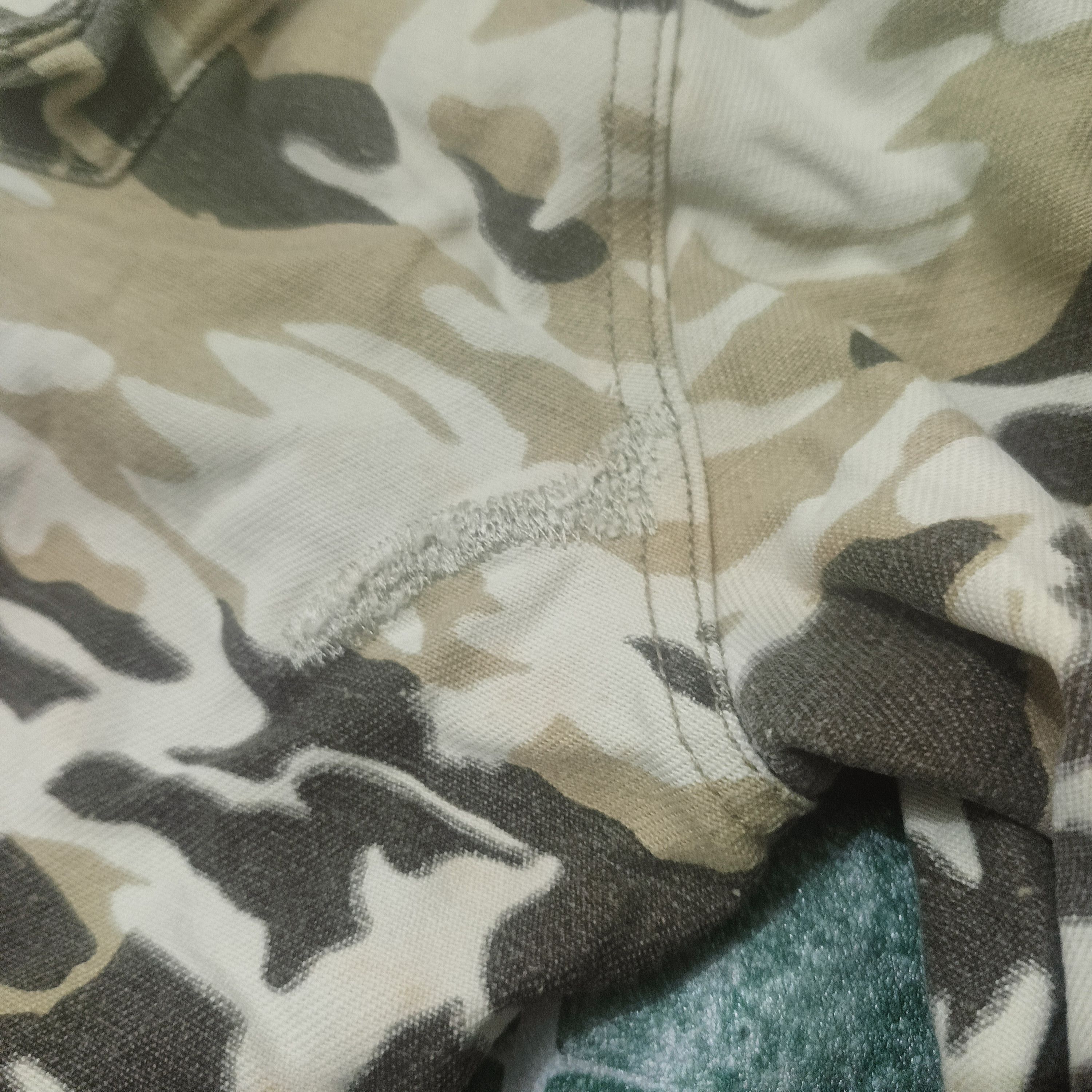 Japanese Brand Rare Japanese Akademiks Safety Camouflage Cargo Pants Size US 35 - 14 Thumbnail