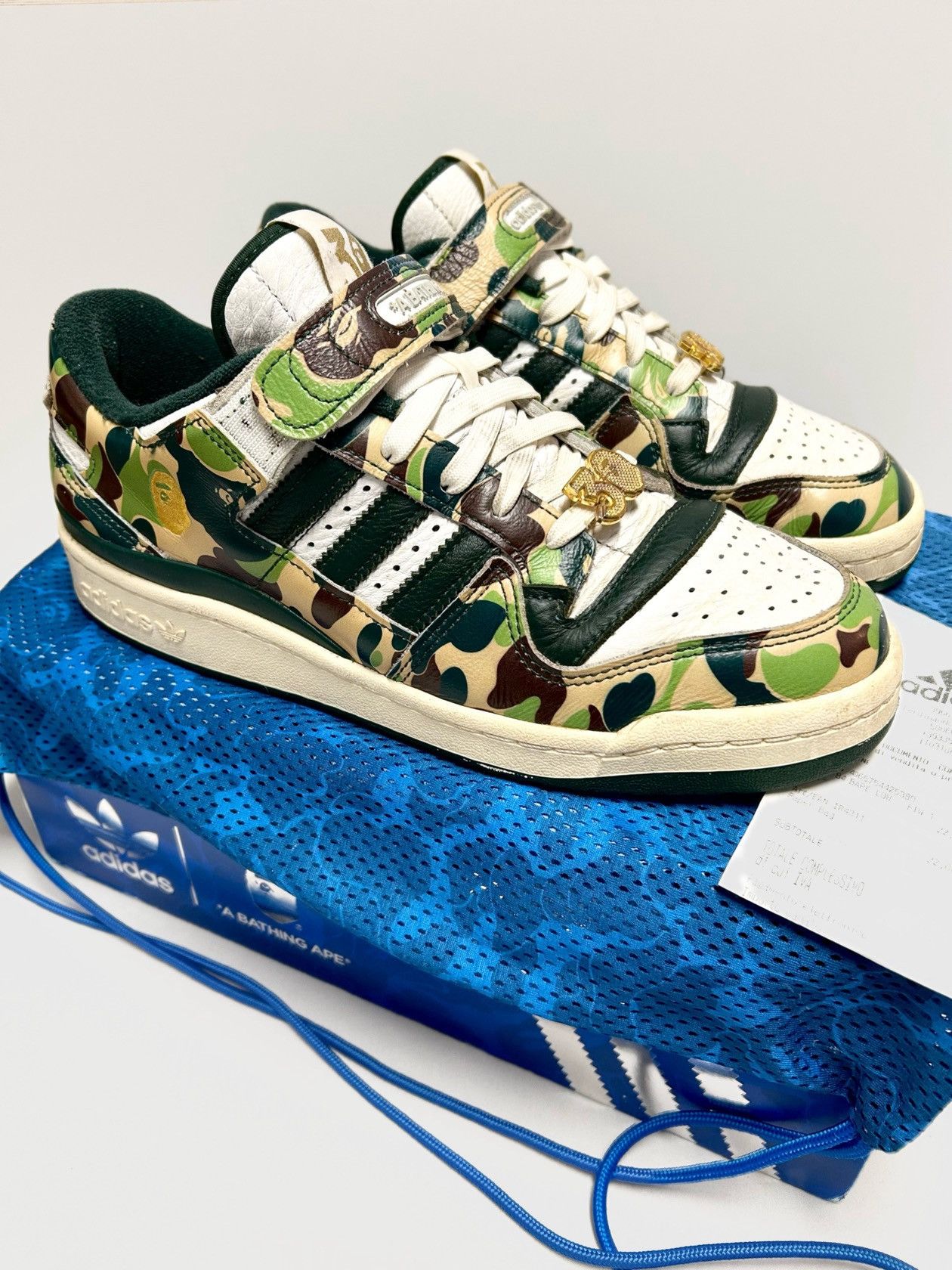 Bape 2023 “30th Anniversary” Forum 84 Low Size US 8.5 / EU 41-42 - 1 Thumbnail