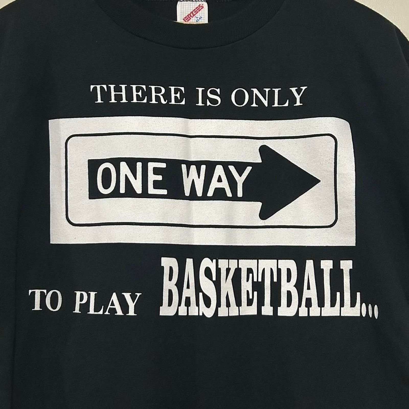 Jerzees Vintage There Is Only Way To Play Basketball Hard Tee Shirt Size US L / EU 52-54 / 3 - 3 Thumbnail