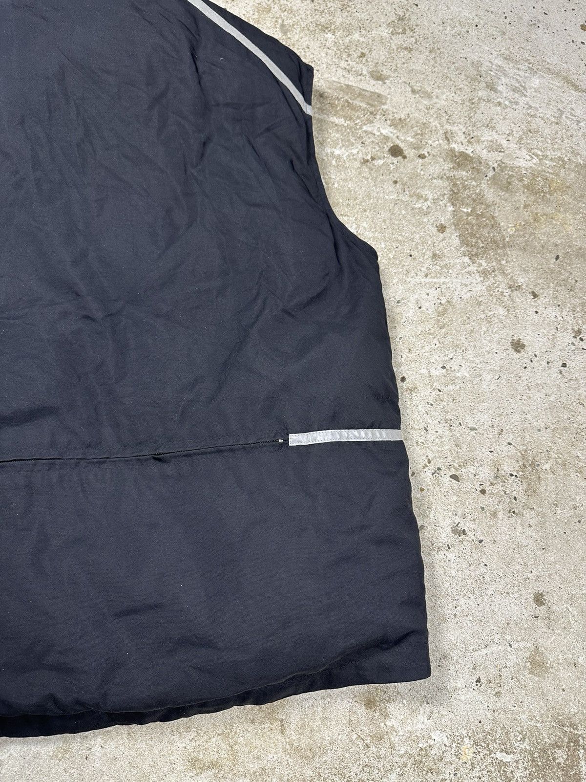 Mercedes-Benz × Vintage Vintage Y2K Mercedes Benz Black Vest Utility Size US M / EU 48-50 / 2 - 10 Thumbnail