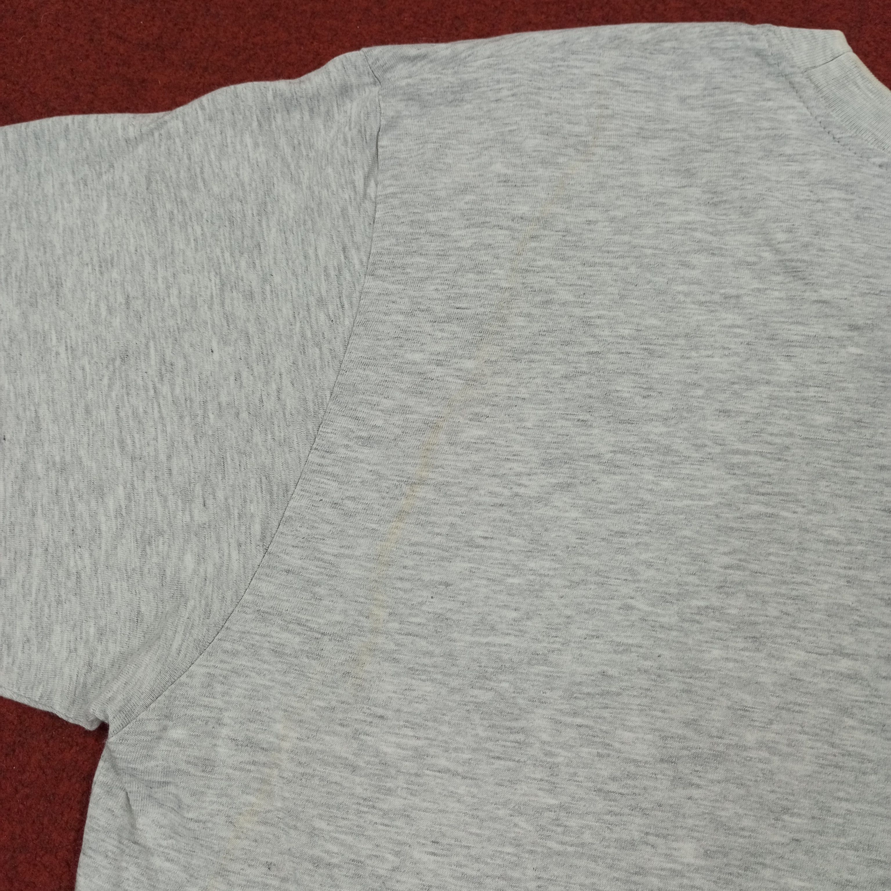 Vintage × Yves Saint Laurent Yves Saint Laurent Luxury Fashion Brand YSL Logo Tshirt Size US M / EU 48-50 / 2 - 5 Thumbnail