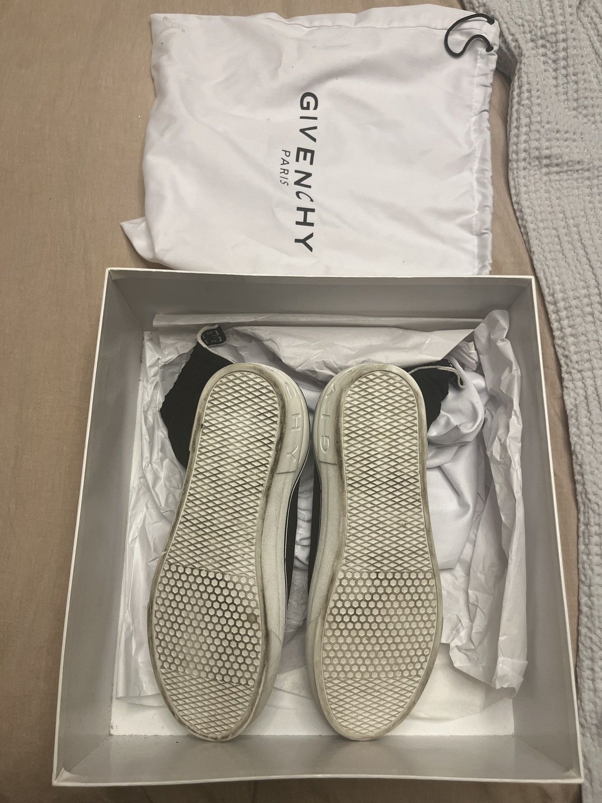 Givenchy Givenchy George V Sock Size US 9 / EU 42 - 6 Thumbnail
