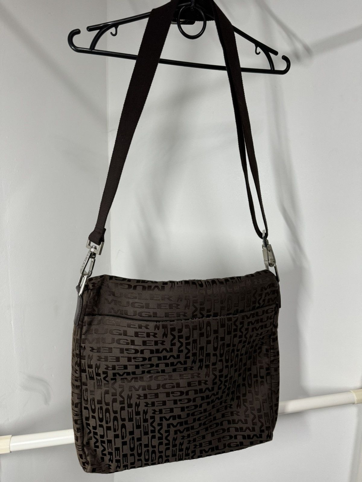Designer × Thierry Mugler Thierry Mugler Rare Monogram Shoulder Bag Size ONE SIZE - 2 Thumbnail