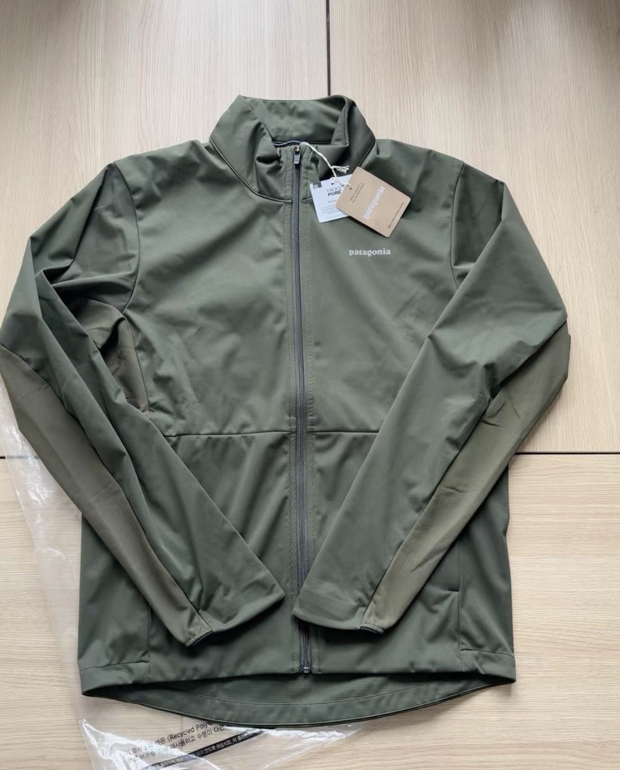 Patagonia Patagonia Wind Shield Jacket J44 Size US S / EU 44-46 / 1 - 1 Thumbnail