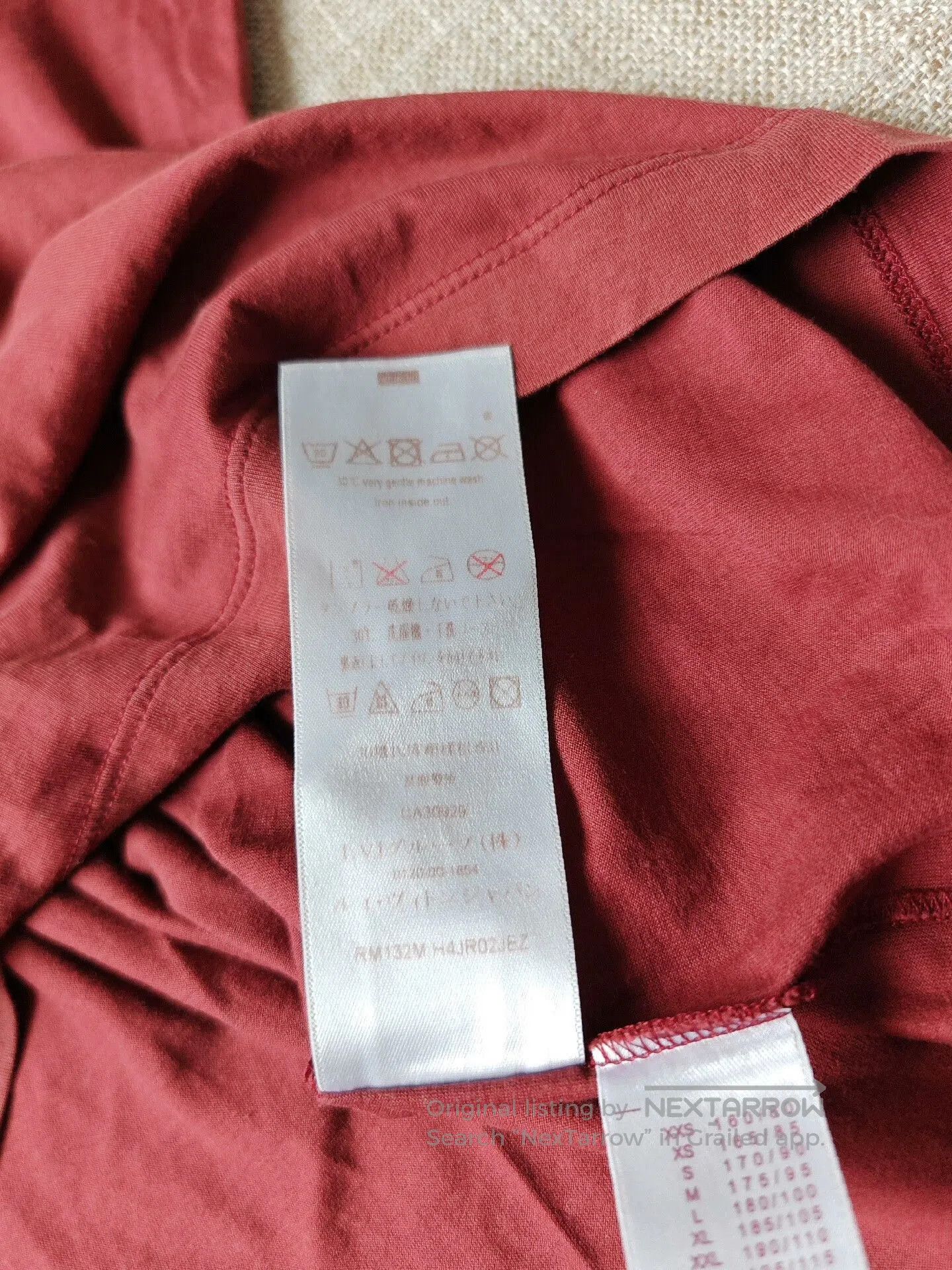 Louis Vuitton Louis Vuitton Men's Short-Sleeve T-Shirt. Size US S / EU 44-46 / 1 - 5 Thumbnail