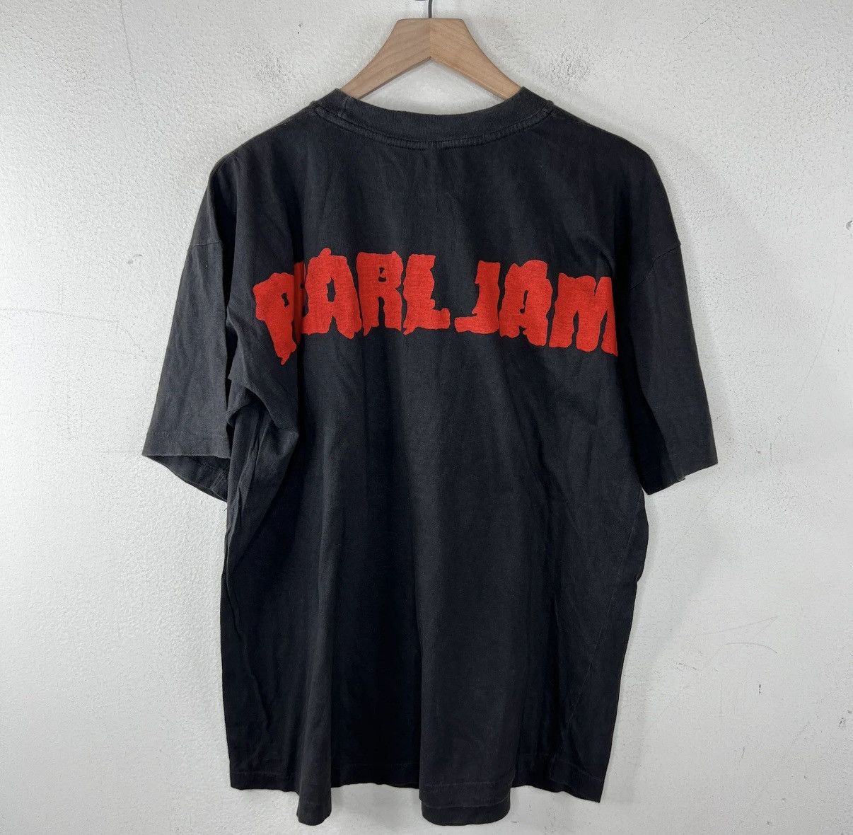 Vintage Vintage Pearl Jam Alive T Shirt Size US L / EU 52-54 / 3 - 2 Thumbnail