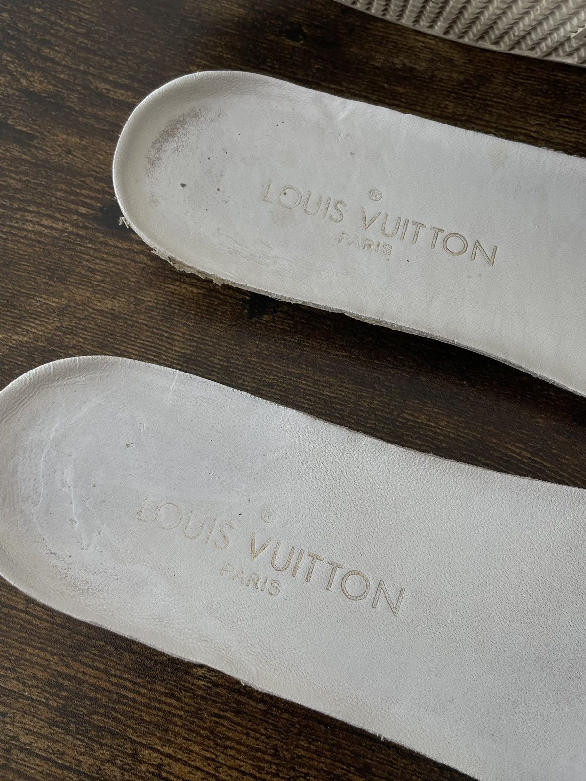 Louis Vuitton Louis Vuitton White Monogram Frontrow Sneakers Size US 8 / IT 38 - 9 Thumbnail