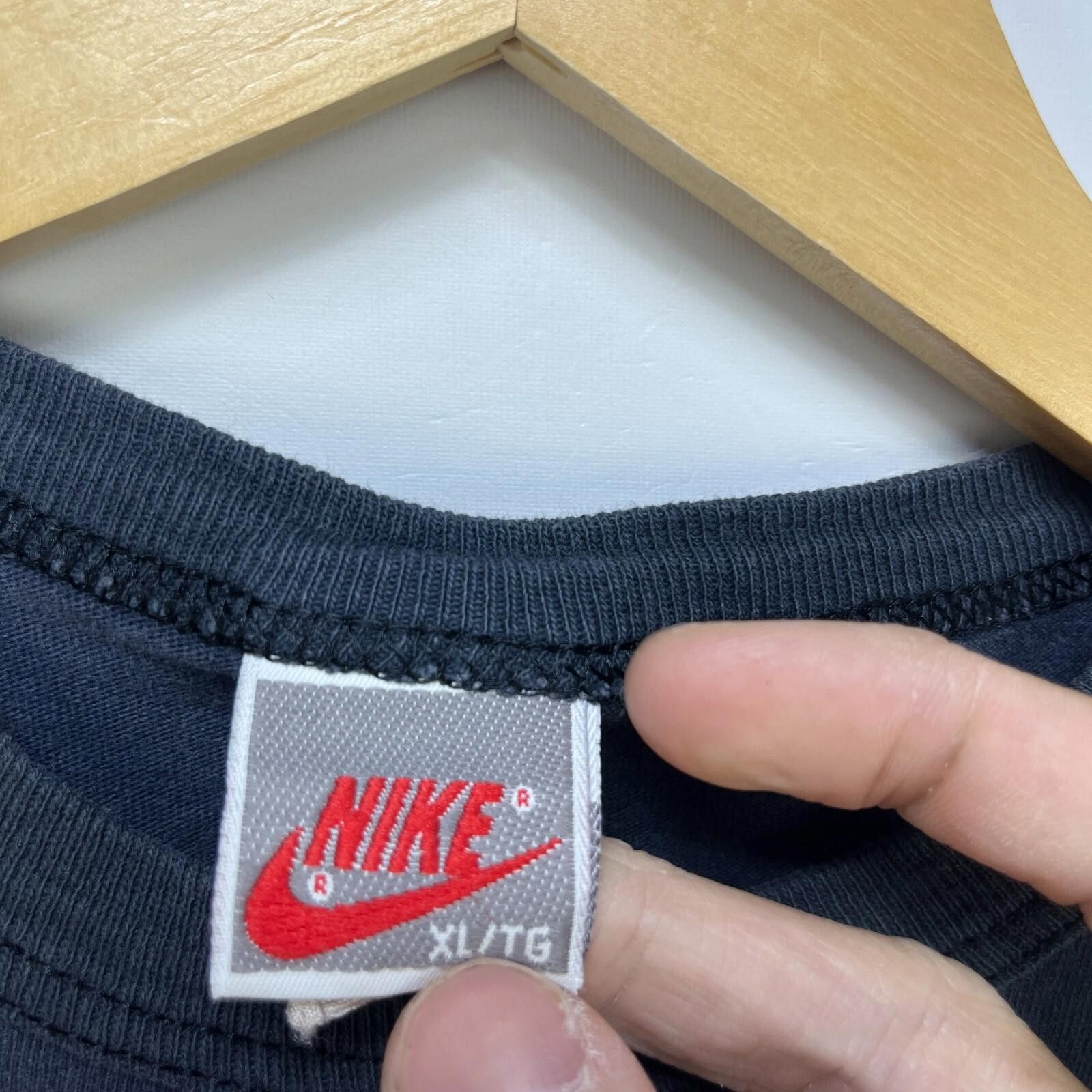 Nike Vintage 90s Nike Sun Faded Air Single Stitch T-Shirt XL Size US XL / EU 56 / 4 - 4 Thumbnail