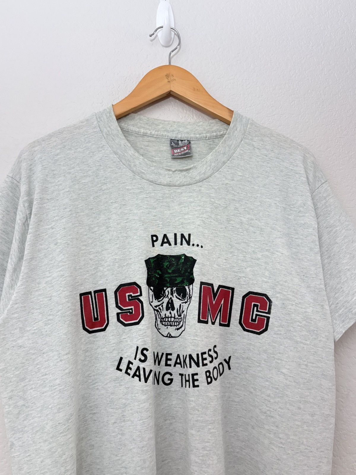 Vintage 80’s USMC Pain is Weakness Vintage World War Tee Shirt Size US L / EU 52-54 / 3 - 2 Thumbnail