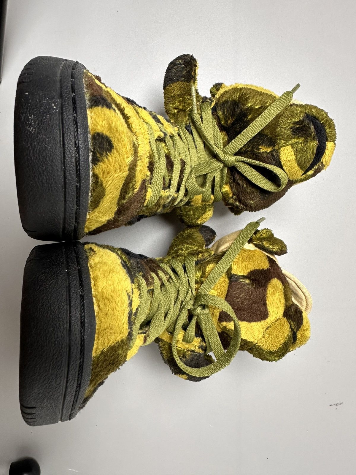 Adidas × Jeremy Scott Teddy Bear Plush Sneaker Size US 5 / EU 37 - 10 Thumbnail