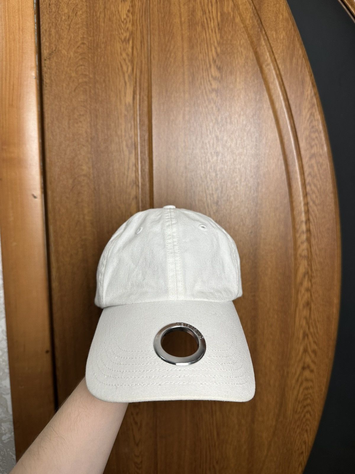 Reebok × Vetements Vetements × Reebok Metal Ring Pierce Eyelet Baseball Cap Size ONE SIZE - 1 Thumbnail
