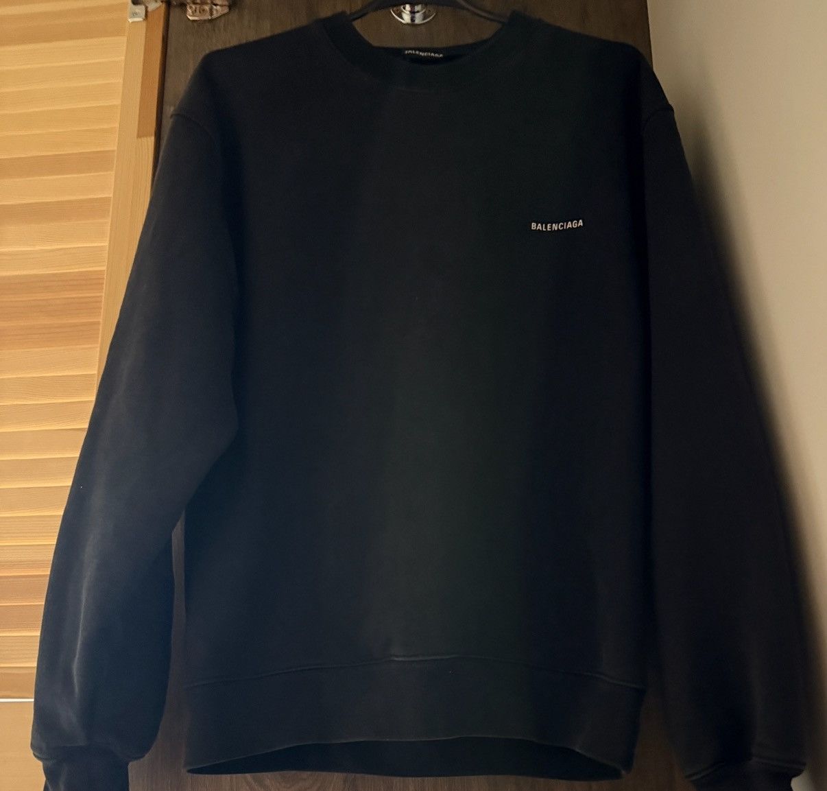 Balenciaga Balenciaga Mini Logo Crewneck Sweatshirt Black Size US M / EU 48-50 / 2 - 1 Thumbnail