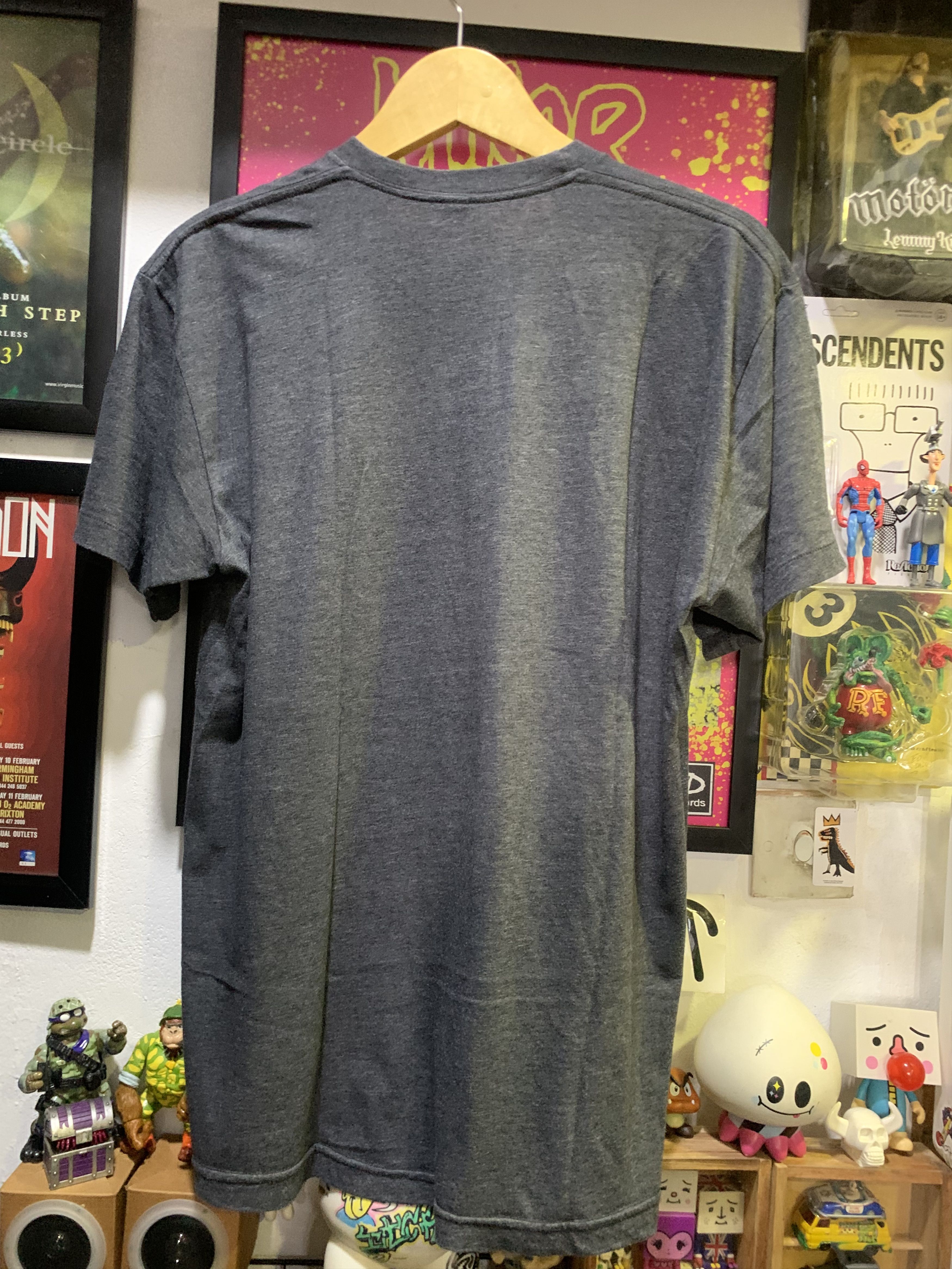 Band Tees Vintage SUB POP “Logo” Band Record tee Size US L / EU 52-54 / 3 - 4 Thumbnail