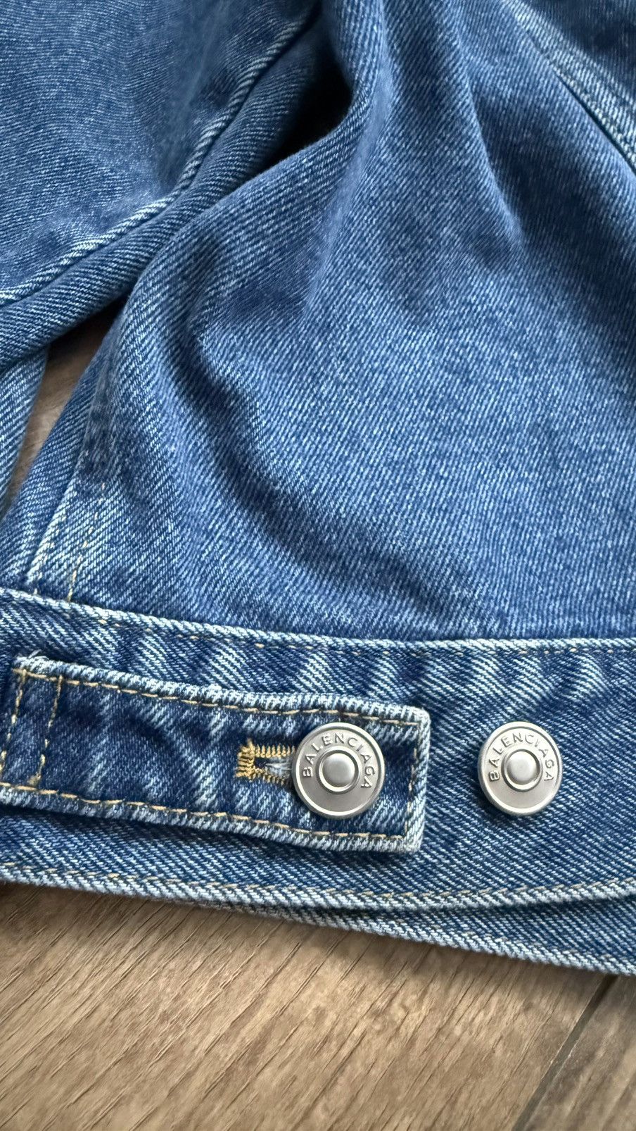 Balenciaga Unisex Blue Swing Denim Jacket RRP$2,150 Size XS / US 0-2 / IT 36-38 - 20 Thumbnail
