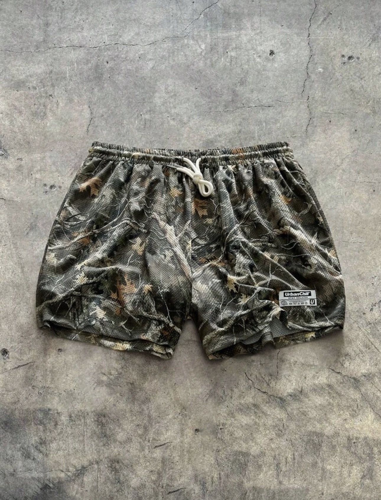 Other Urban Outfitters Camouflage Shorts with Drawstring Size US 29 - 1 Thumbnail