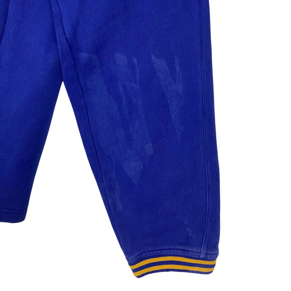 Reebok × Vintage Vintage Reebok Embroidered Crewneck Sweatshirt Blue Size US L / EU 52-54 / 3 - 6 Thumbnail