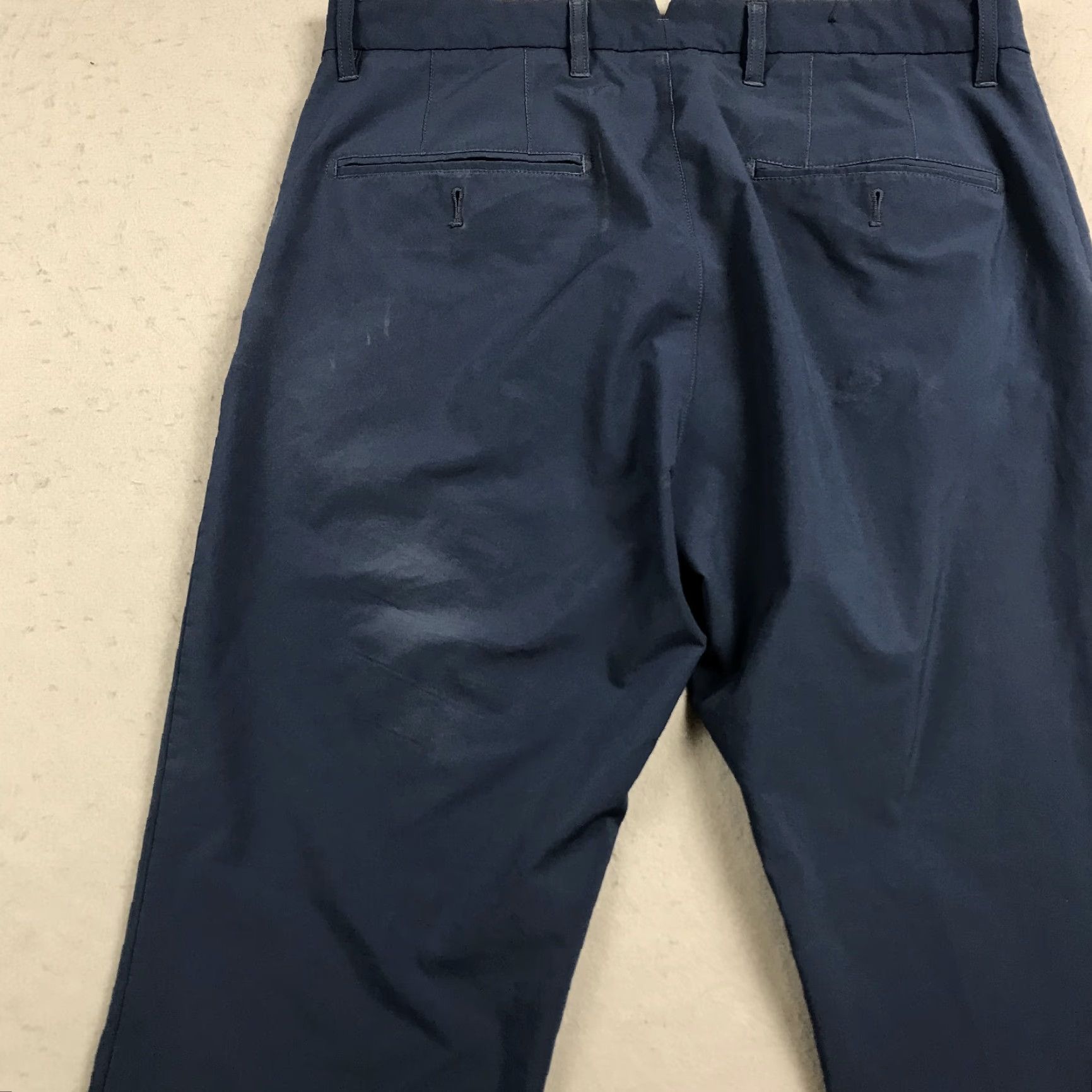 J.Lindeberg J.Lindeberg Golf Pants Mens 33x32 Blue Performance Stretch Logo Chino Casual Pants Mens 33 Blue Logo Sports 90s (adjusted within constraints) Size US 33 - 7 Thumbnail