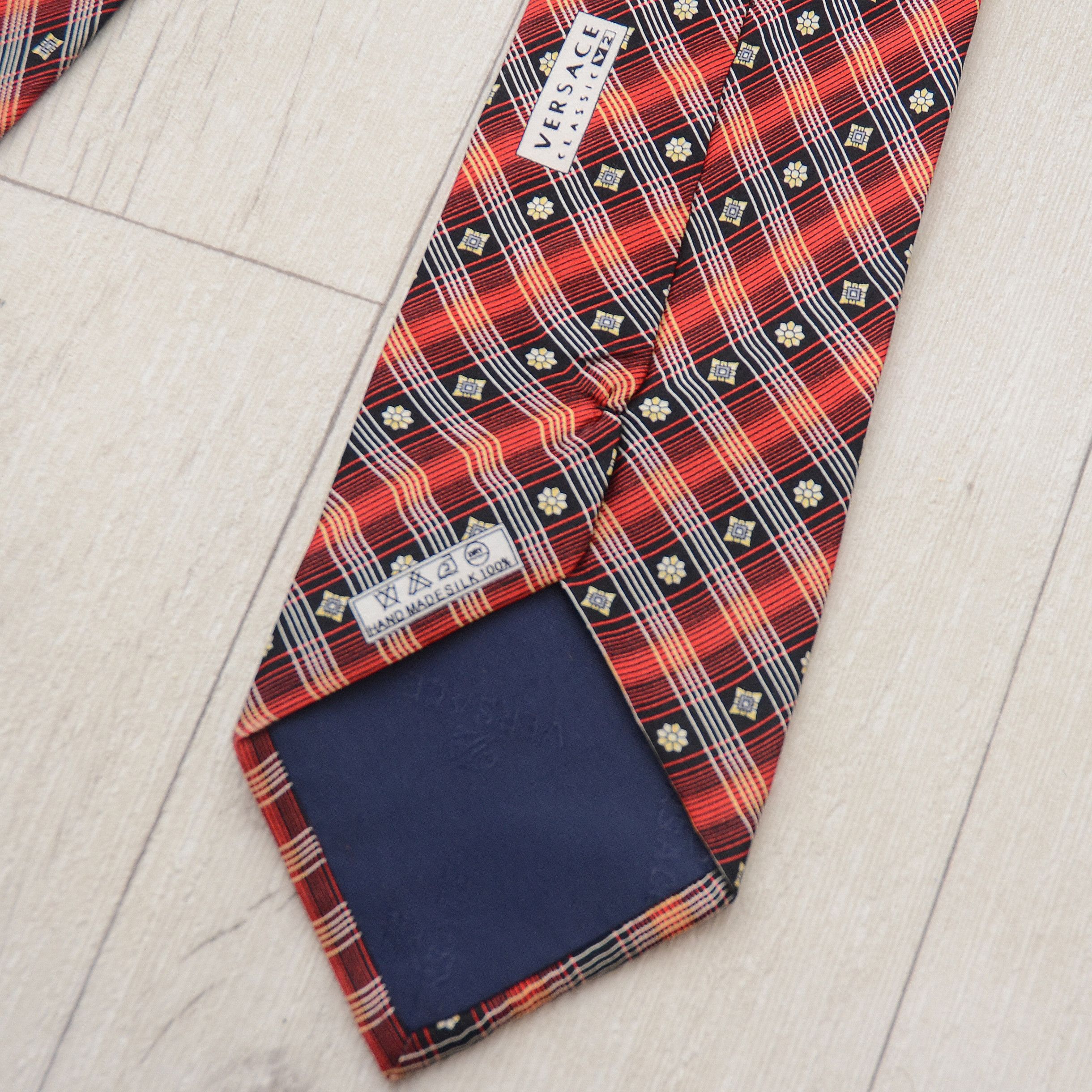 Versace × Vintage Vintage Rare Versace Classic V2 Tie Medusa Monogram Red Size ONE SIZE - 13 Thumbnail