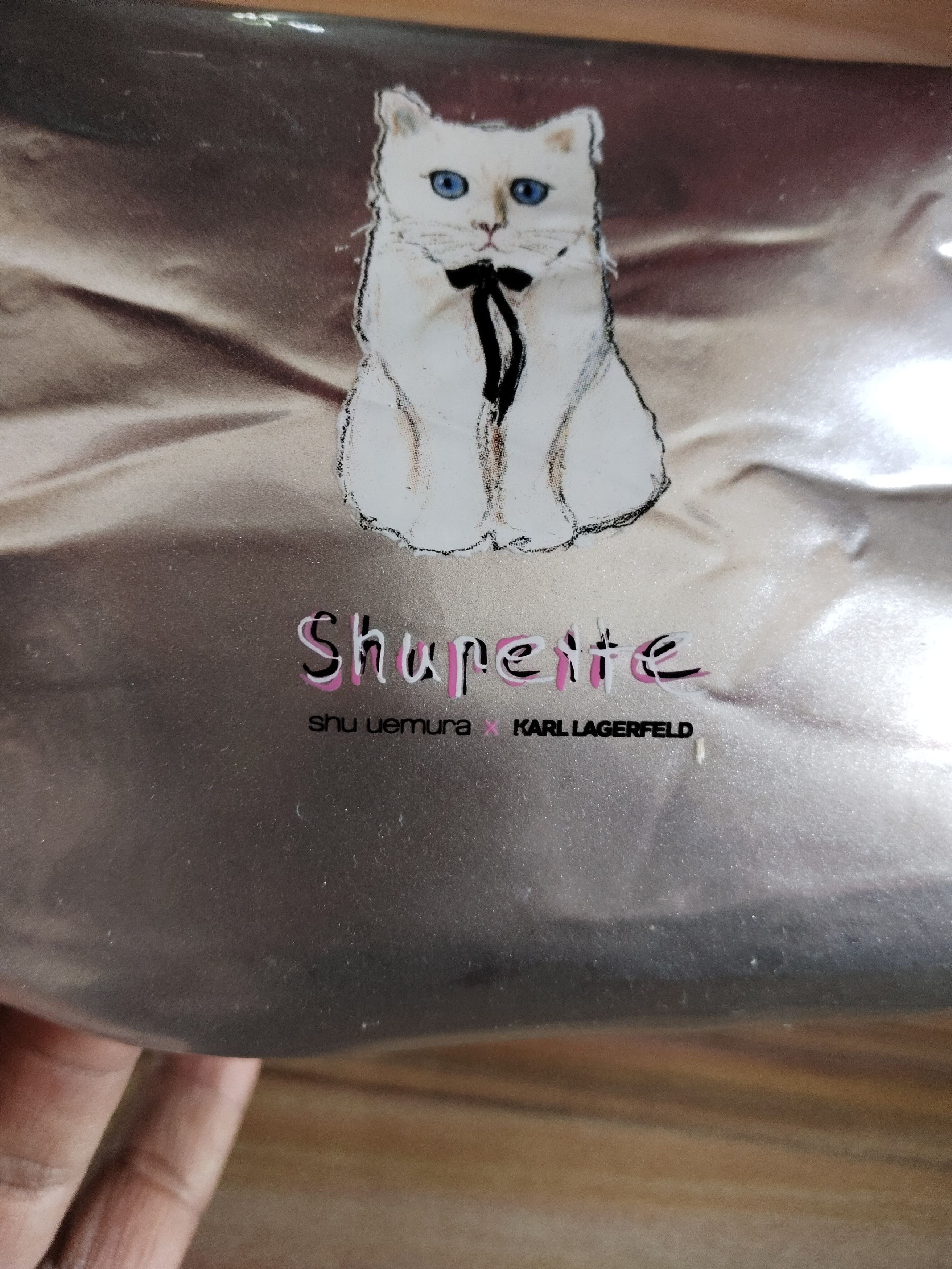 Karl Lagerfeld SHURETTE Shue Uemura x KARL LAGERFELD Make Up Bag Size ONE SIZE - 3 Thumbnail