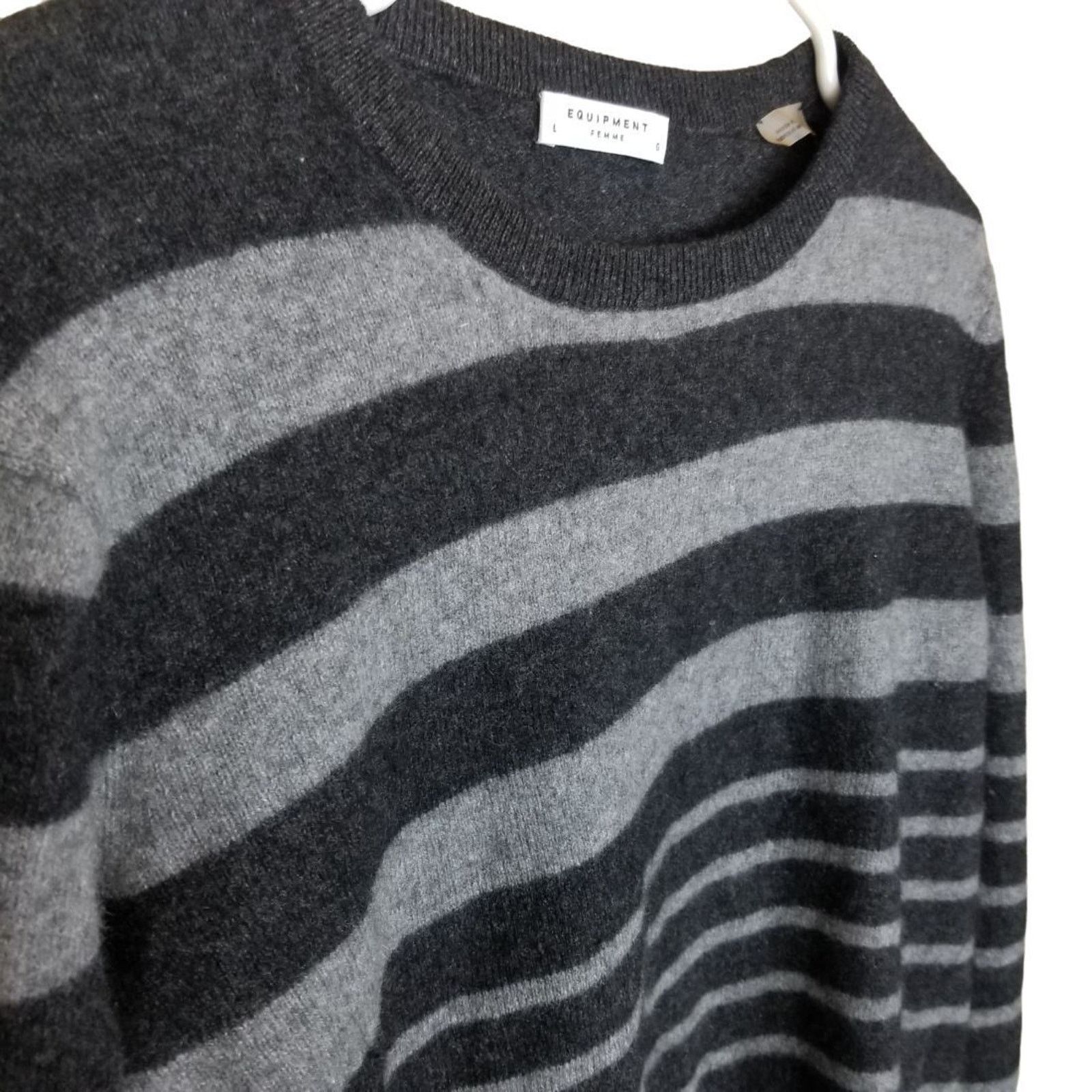 Equipment Equipment Womens Striped Cashmere Sweater Size L Preppy Size L / US 10 / IT 46 - 5 Thumbnail