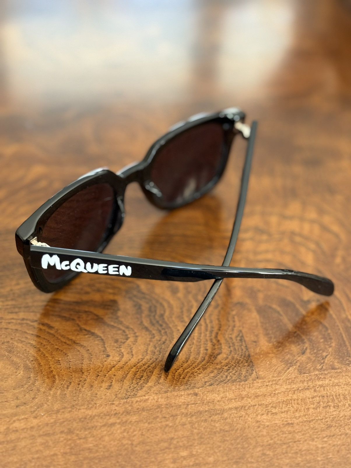 Alexander McQueen Black Alexander McQueen Sunglasses Size ONE SIZE - 2 Thumbnail