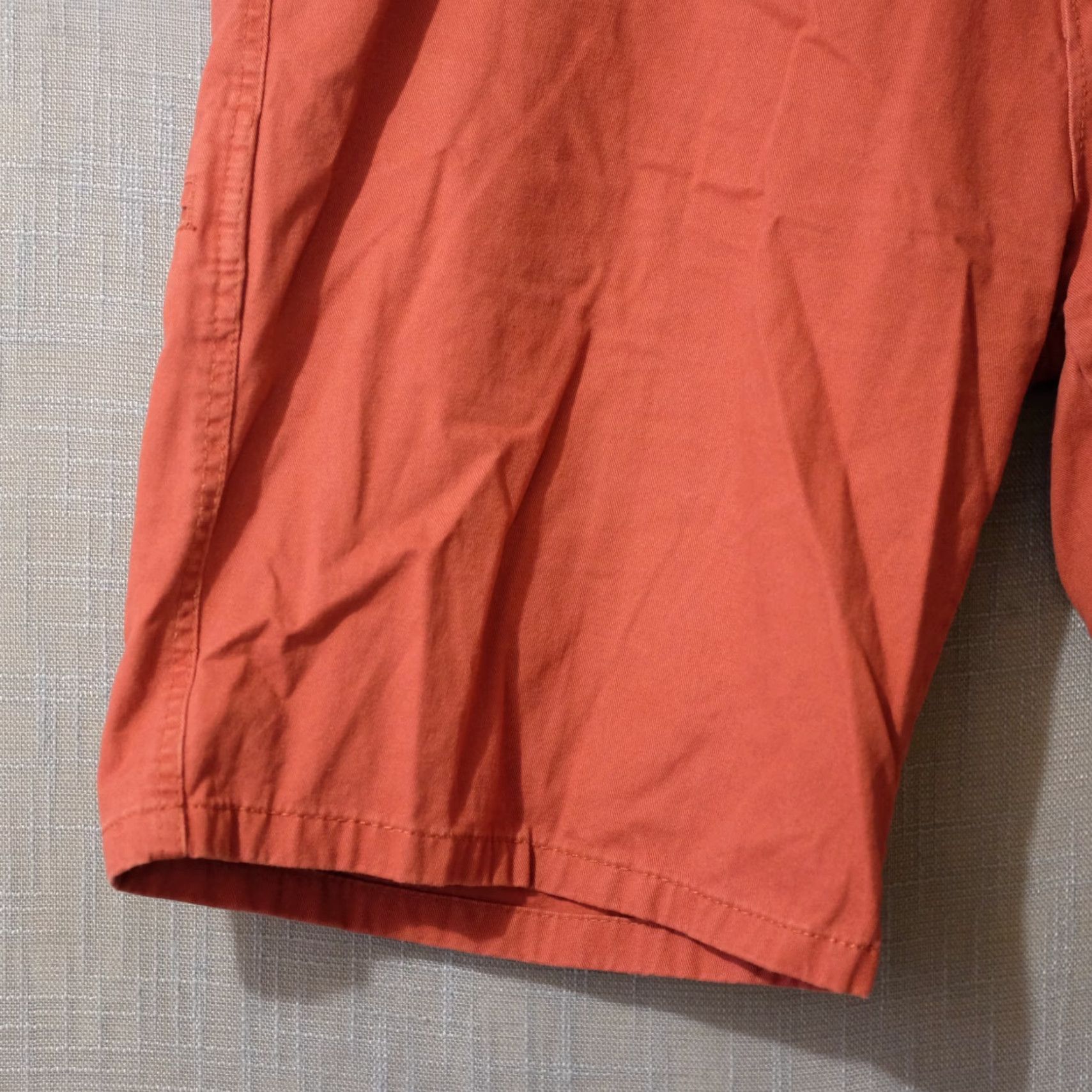 CO Iron Co Chino Shorts Mens 40 Red 100% Cotton Slash Pockets Belt Loops Size US 40 / EU 56 - 4 Thumbnail