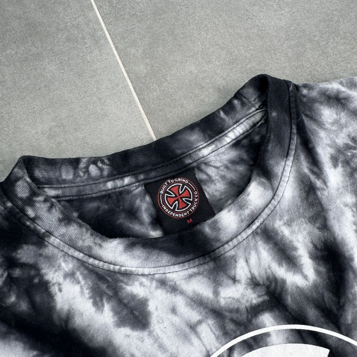 Independent Truck Co. Independent Truck Company Tie Dye Y2K T-Shirt Men Size M Size US M / EU 48-50 / 2 - 8 Thumbnail