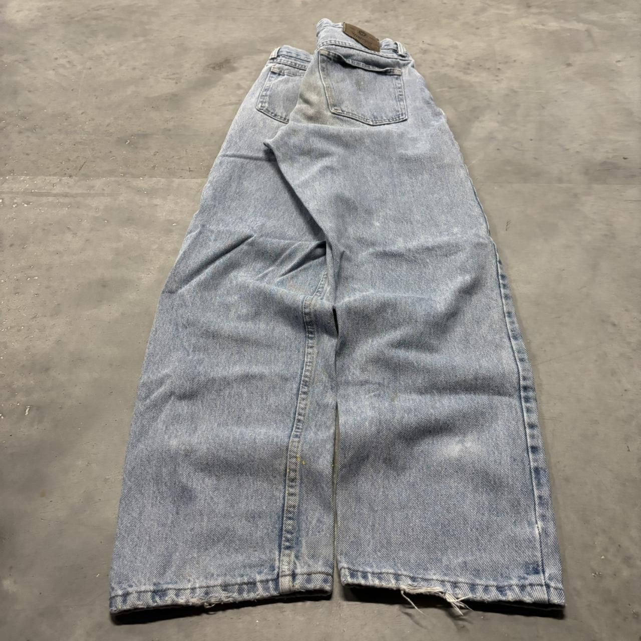 Japanese Brand × Vintage Crazy Vintage Y2K/2000s Light Wash Essential Denim Jeans! Size US 29 - 4 Thumbnail
