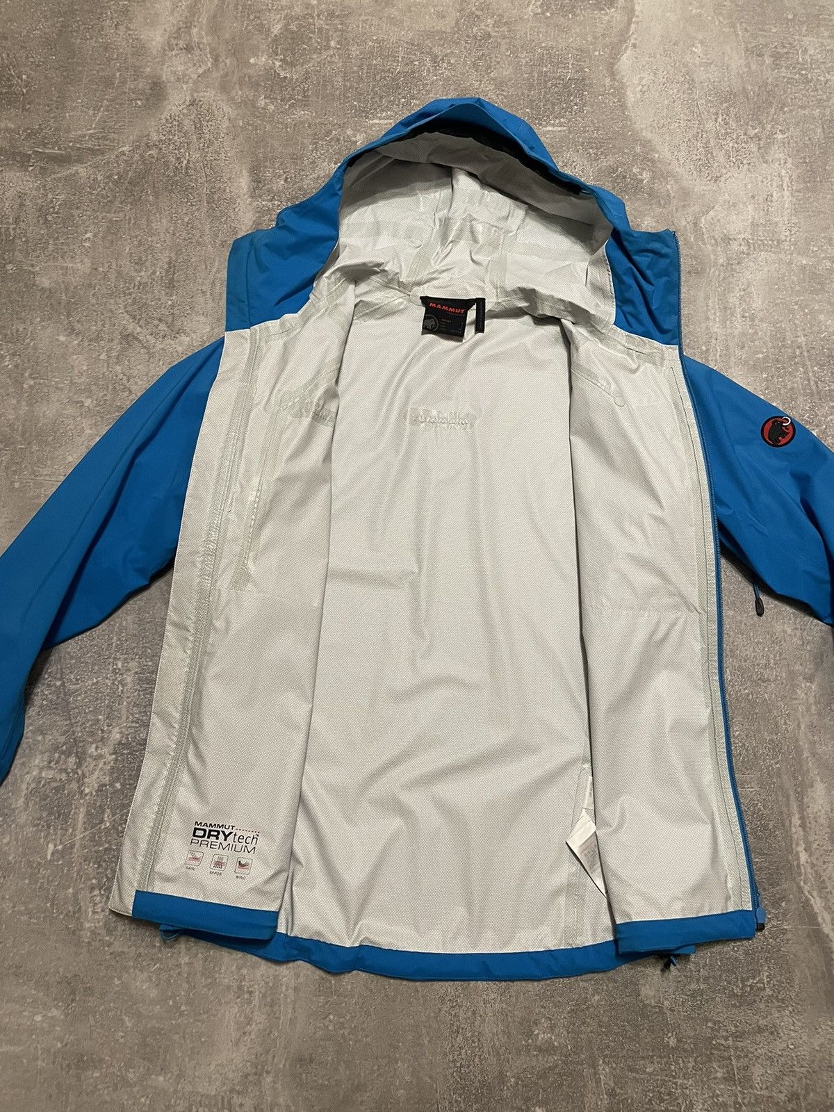 Mammut Vintage Mammut Dry Tech Premium Jacket Windbreaker Size US L / EU 52-54 / 3 - 16 Thumbnail