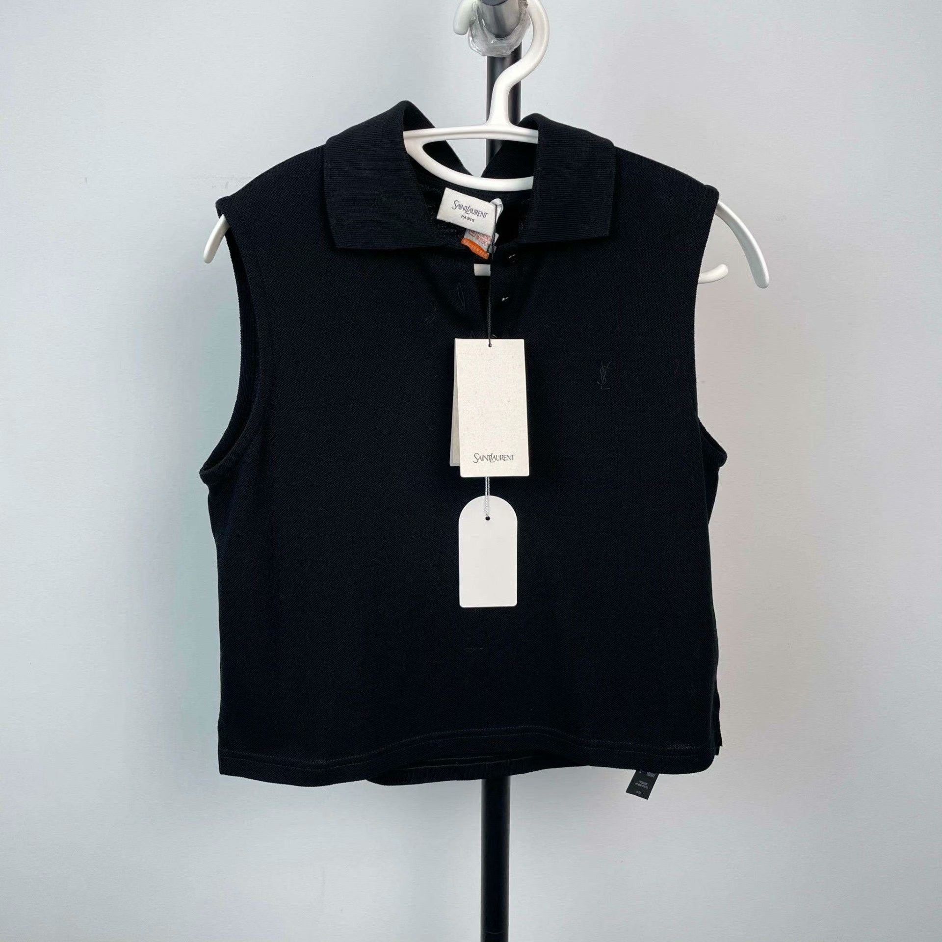 Saint Laurent Paris Saint Laurent Paris Black Vest S Women Size S / US 4 / IT 40 - 1 Thumbnail