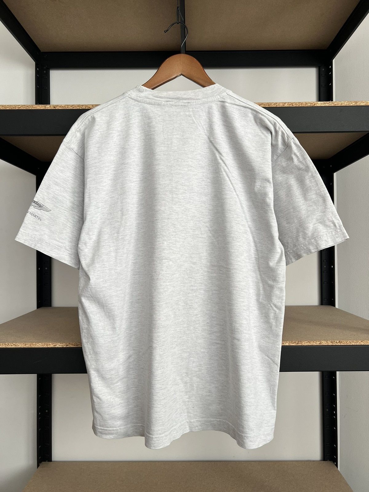 Vintage Vintage 90s Aston Martin DB7 Vantage Cars Gray T-shirt Size US L / EU 52-54 / 3 - 2 Thumbnail