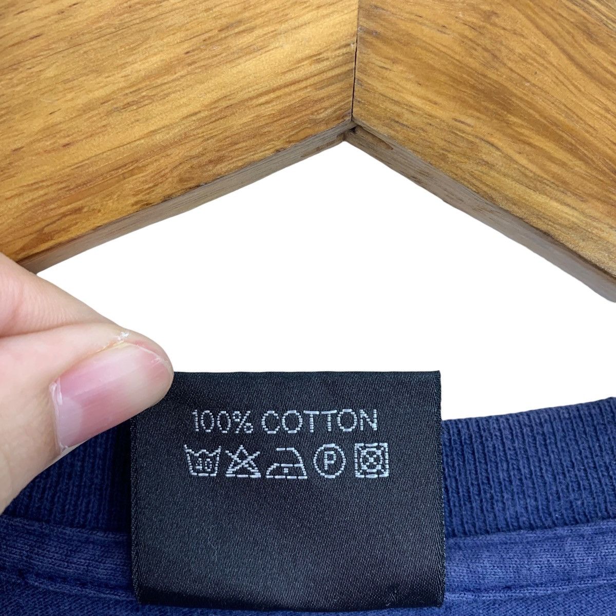 Vintage Vintage JEAN JACQUES ROUSSEAU the british museum quotes tee Size US M / EU 48-50 / 2 - 11 Thumbnail
