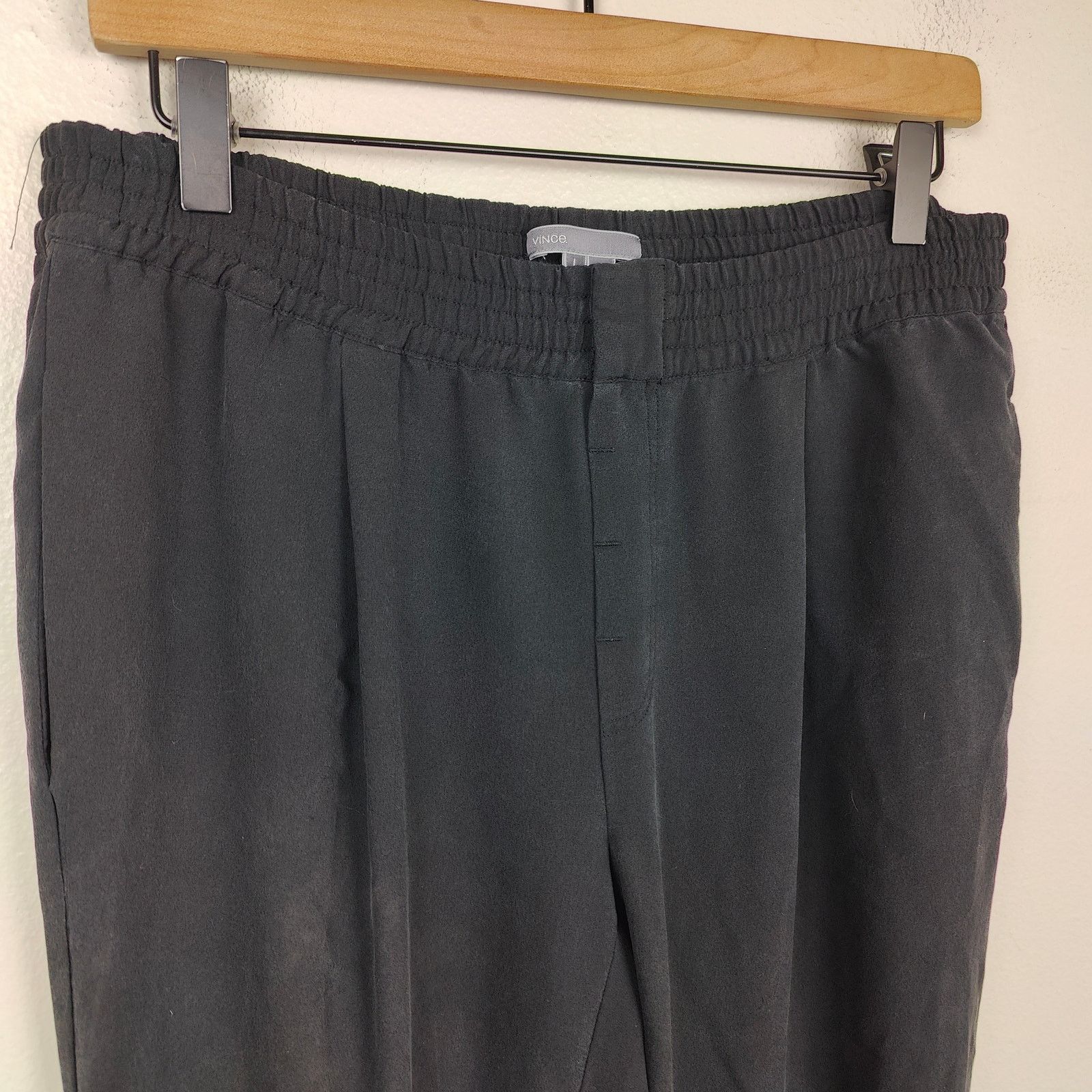 Vince Vince Silk Pants Women Large Black Tapered Leg Minimalist Size 29" - 2 Thumbnail