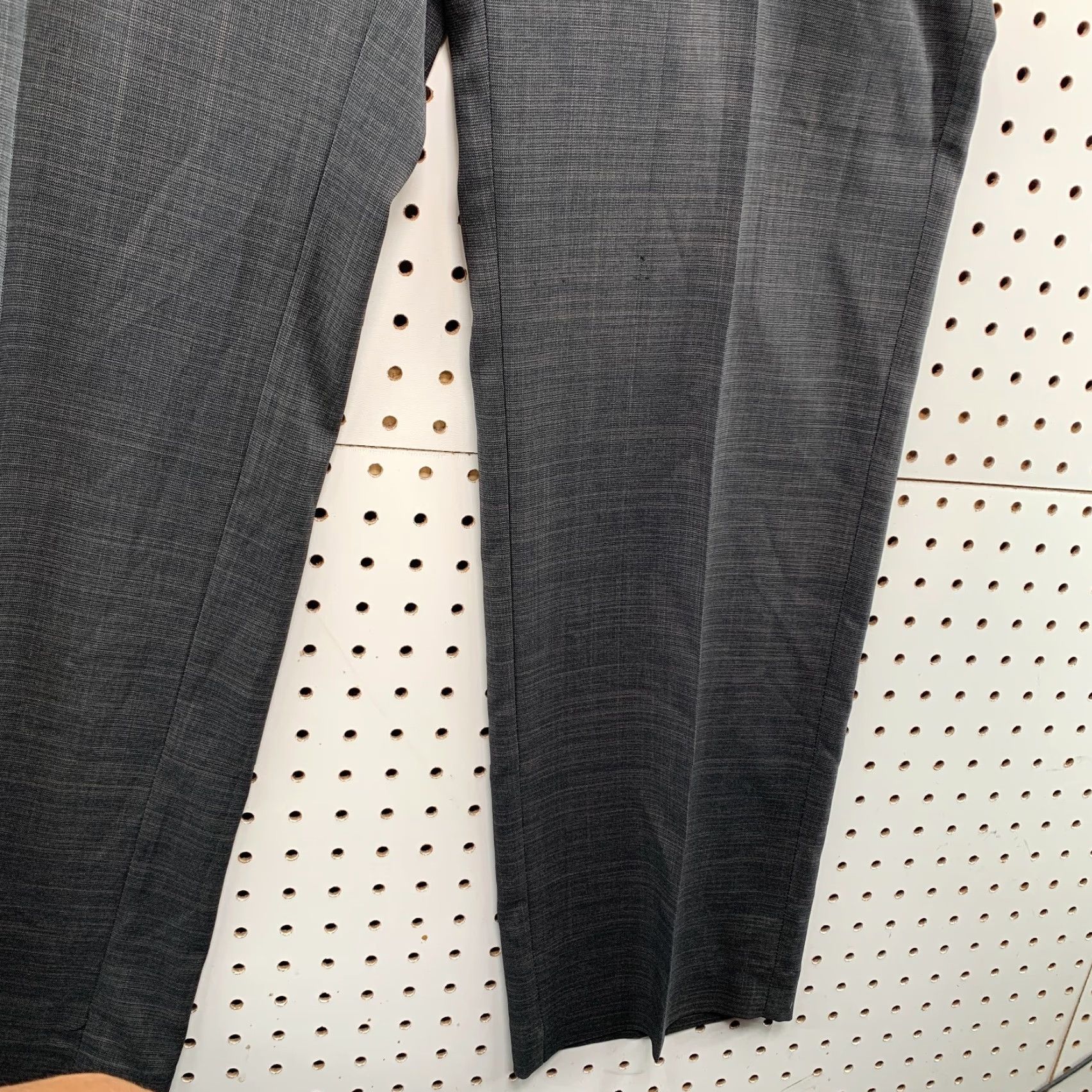 Savane Vintage Savane Dress Pants Men's Size 33x32 Formal Clothing Gray Flat Front Mid Rise Straight Leg NWT Size US 33 - 7 Thumbnail