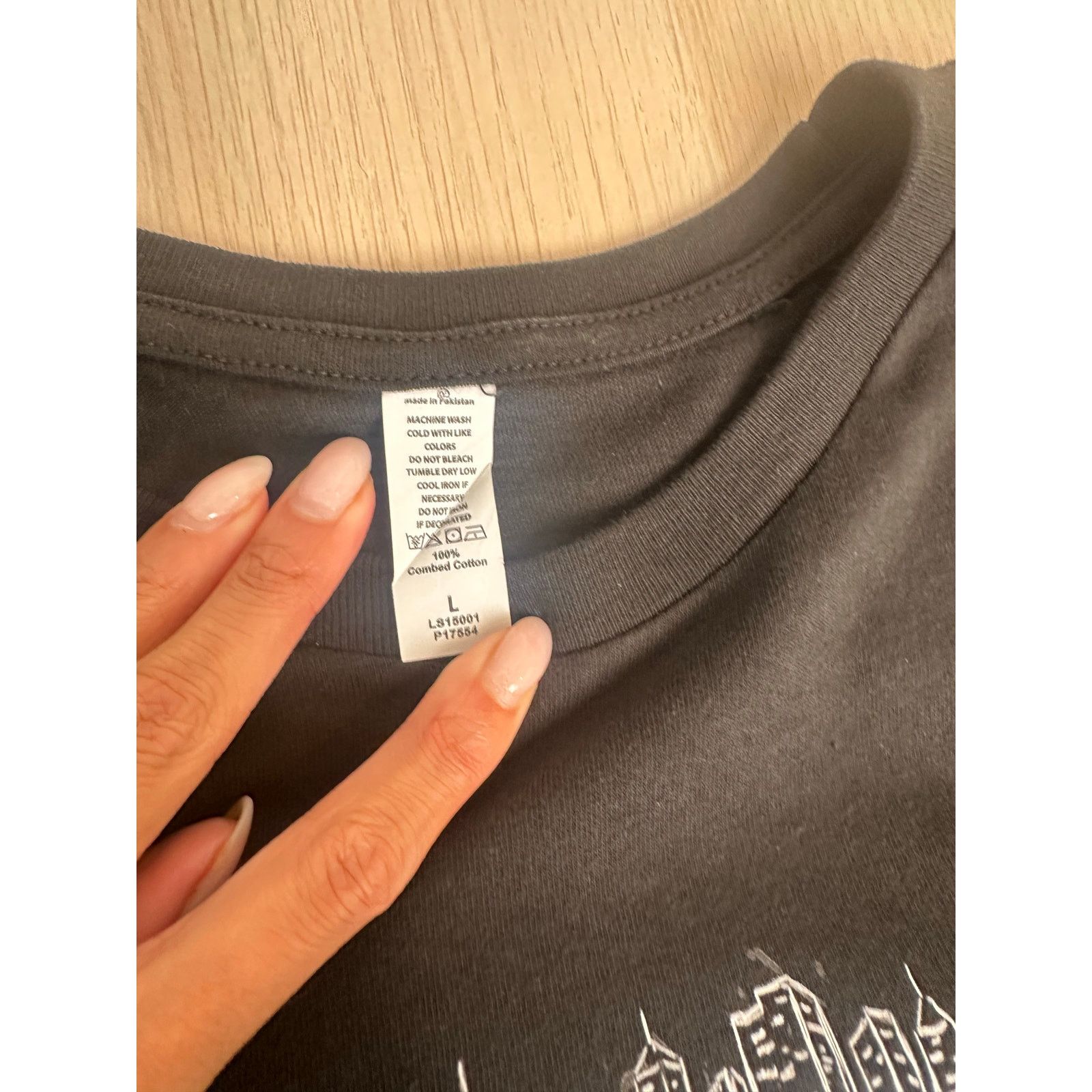 Other Special Sneaks Movie Release T-Shirt - Size L - New Size US L / EU 52-54 / 3 - 5 Thumbnail