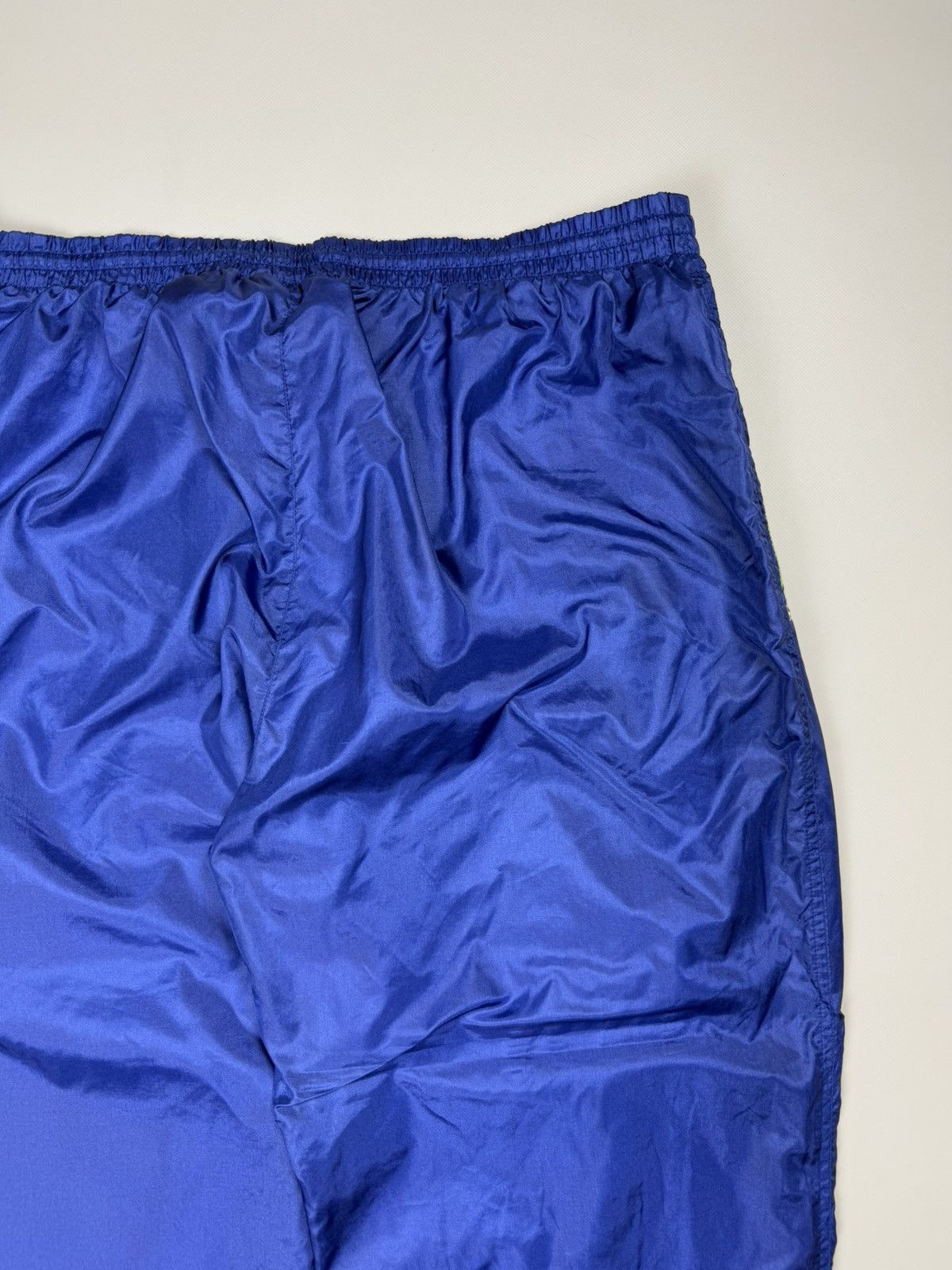 Vintage Nike Vintage Y2K Nylon Track Pants Sweatpants Size 2XL Size US 36 / EU 52 - 24 Thumbnail