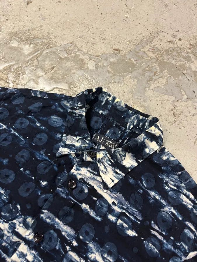 Armani 2000s Armani Blue Wave Modern Shirt Size US L / EU 52-54 / 3 - 5 Thumbnail