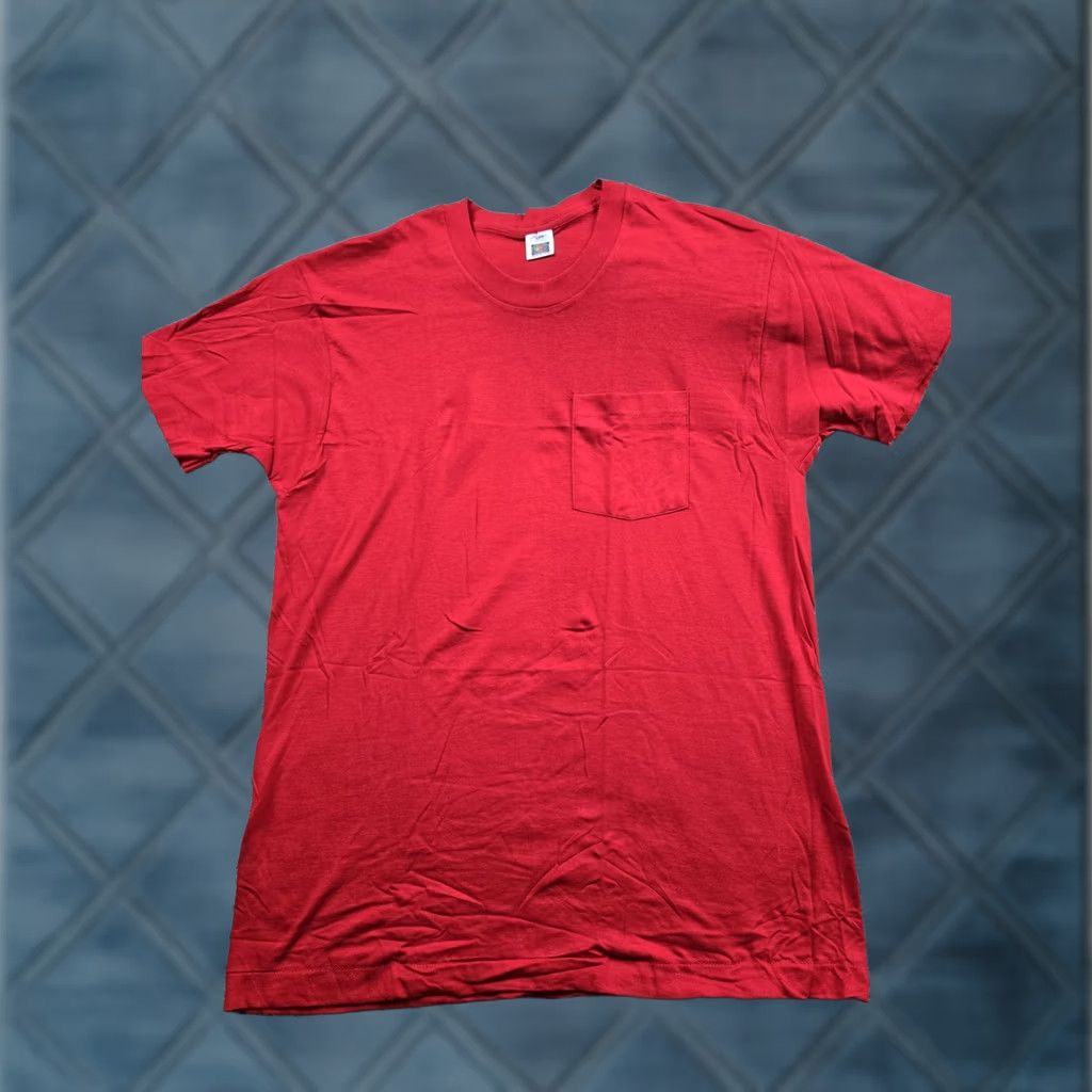 Fruit Of The Loom VINTAGE Fruit of the Loom Shirt Mens XL Red Pocket USA 90s Crew Neck Short Sleeve Size US XL / EU 56 / 4 - 1 Thumbnail