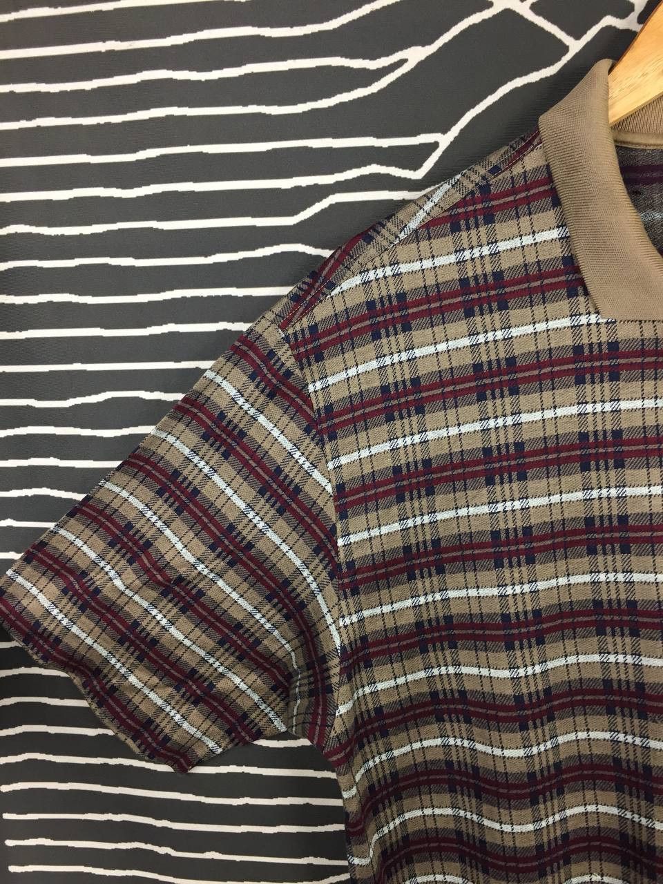 Etienne Aigner Vtg Aigner Made In Italy Retro Preppy Patterned Polo Shirt Size US L / EU 52-54 / 3 - 6 Thumbnail
