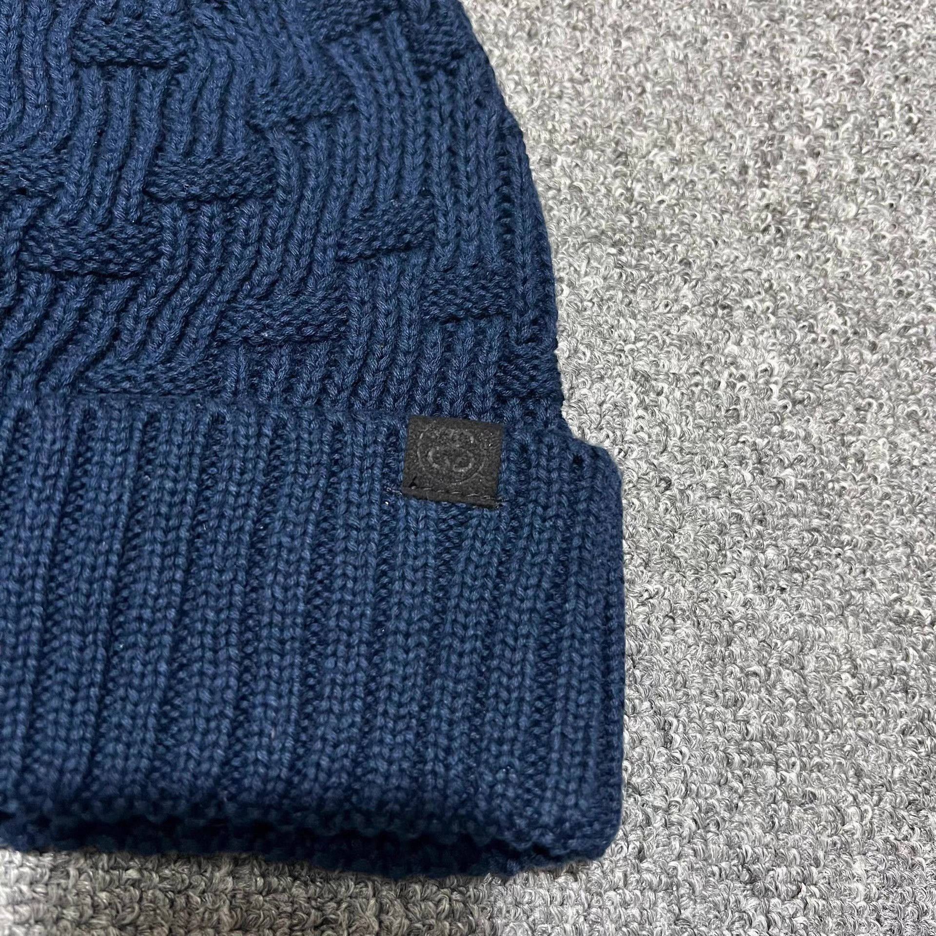Stussy Stussy Cable Knit Beanie Q7 Size ONE SIZE - 4 Thumbnail