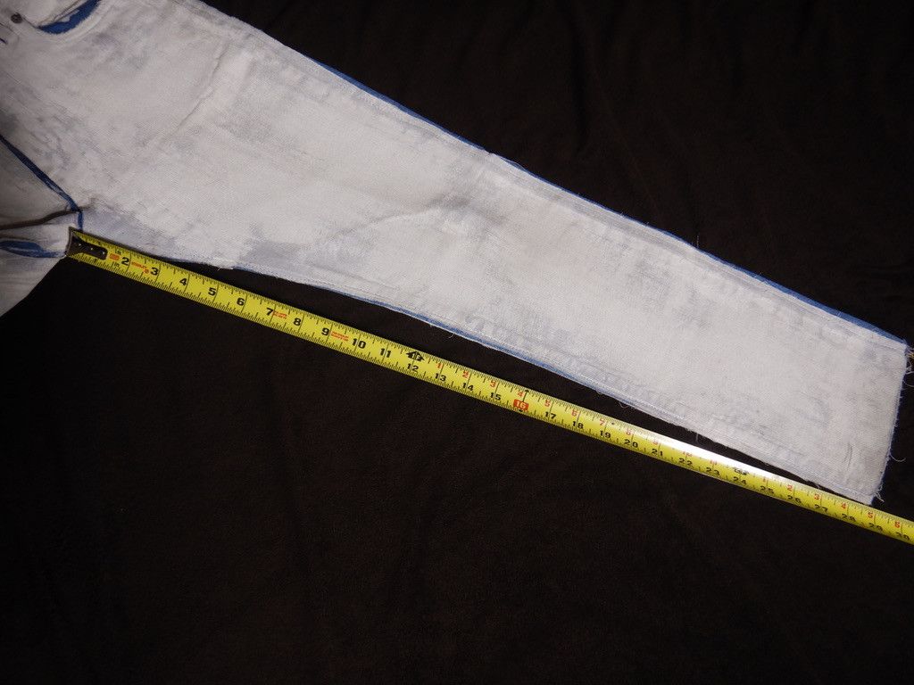 Maison Margiela 2016 Cracked Paint Jeans Size US 28 / EU 44 - 16 Thumbnail