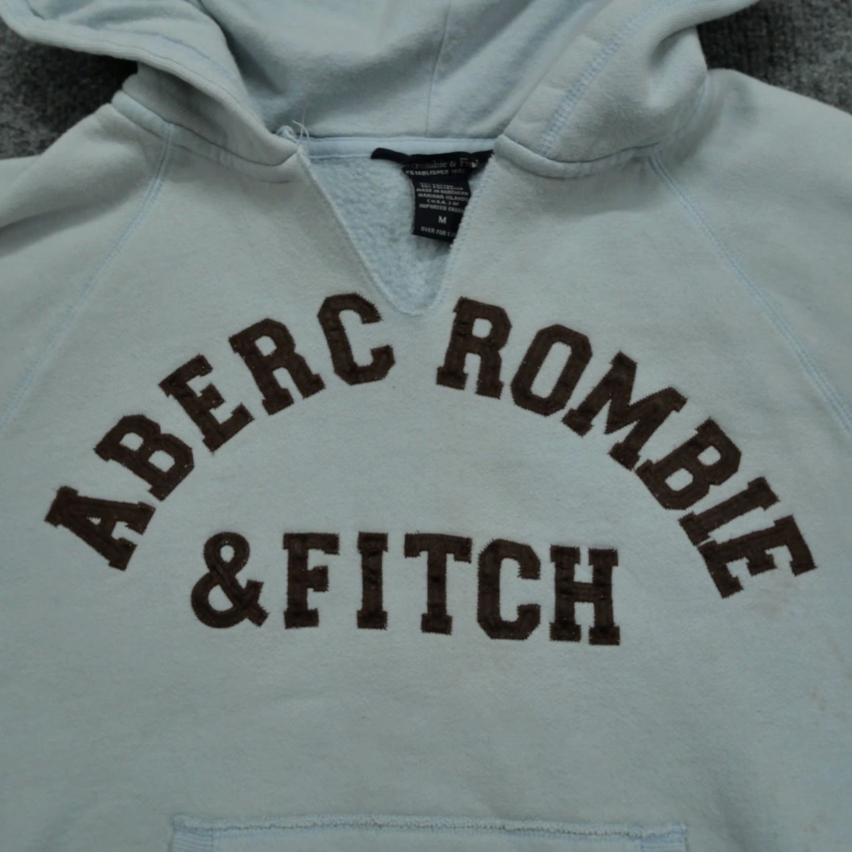Abercrombie & Fitch VINTAGE Abercrombie & Fitch Hoodie Womens M Blue Pullover Distressed Y2K Logo Kn**it** (Note: Keep exact original words; ensure no new terms) Size M / US 6-8 / IT 42-44 - 2 Thumbnail
